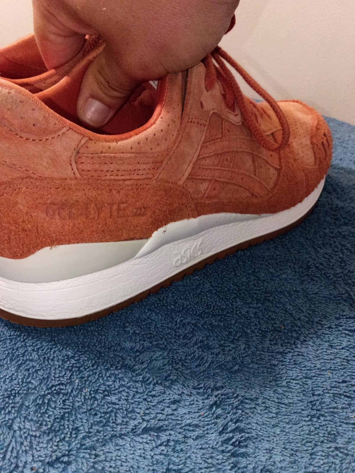 ASICS GEL-Lyte III Men’s Low Top Sneakers Orange Leather HL7X3 - Thumbnail 13