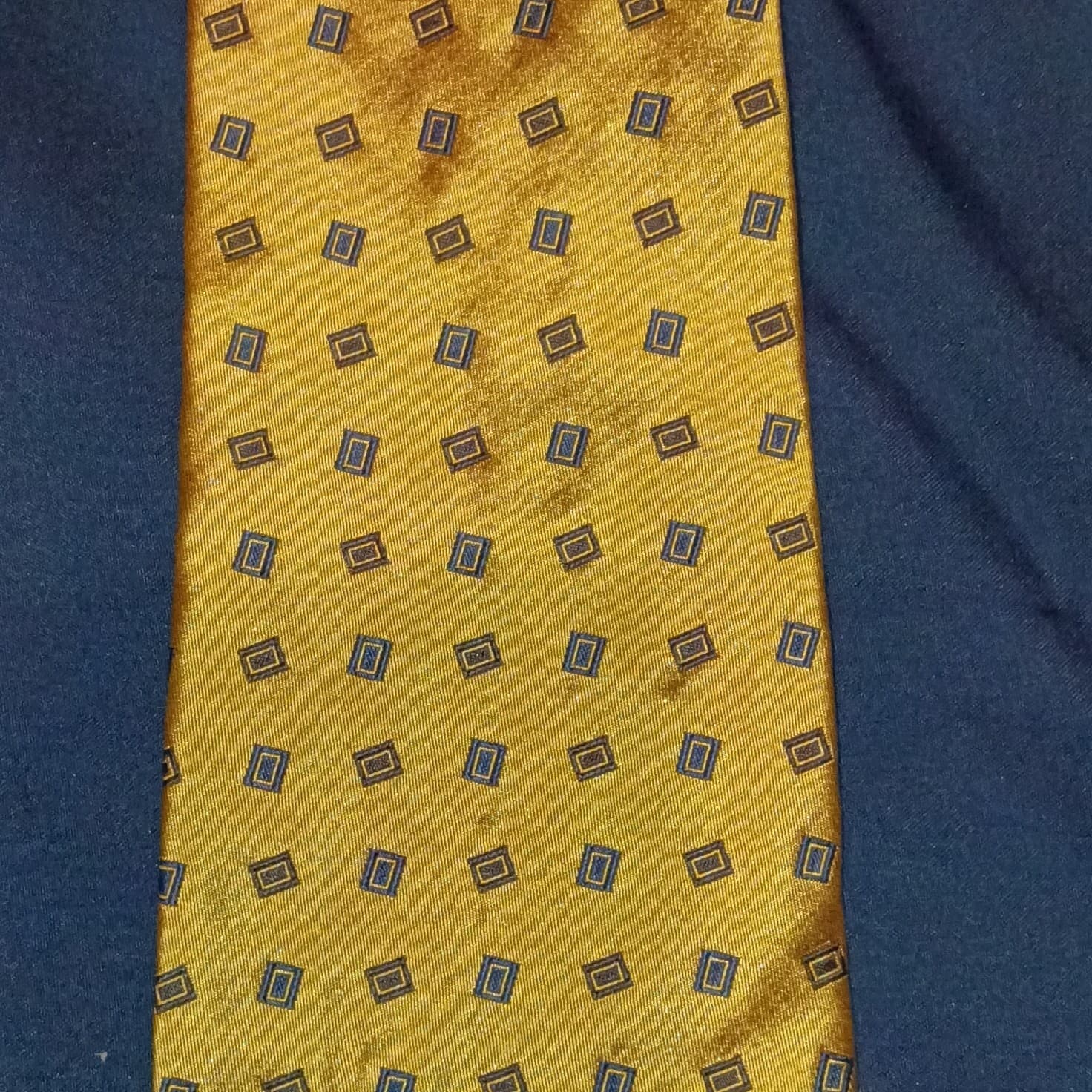 Tommy Hilfiger Men’s Woven Silk Tie Gold, Blue, Green & Black Geometric - Thumbnail 8