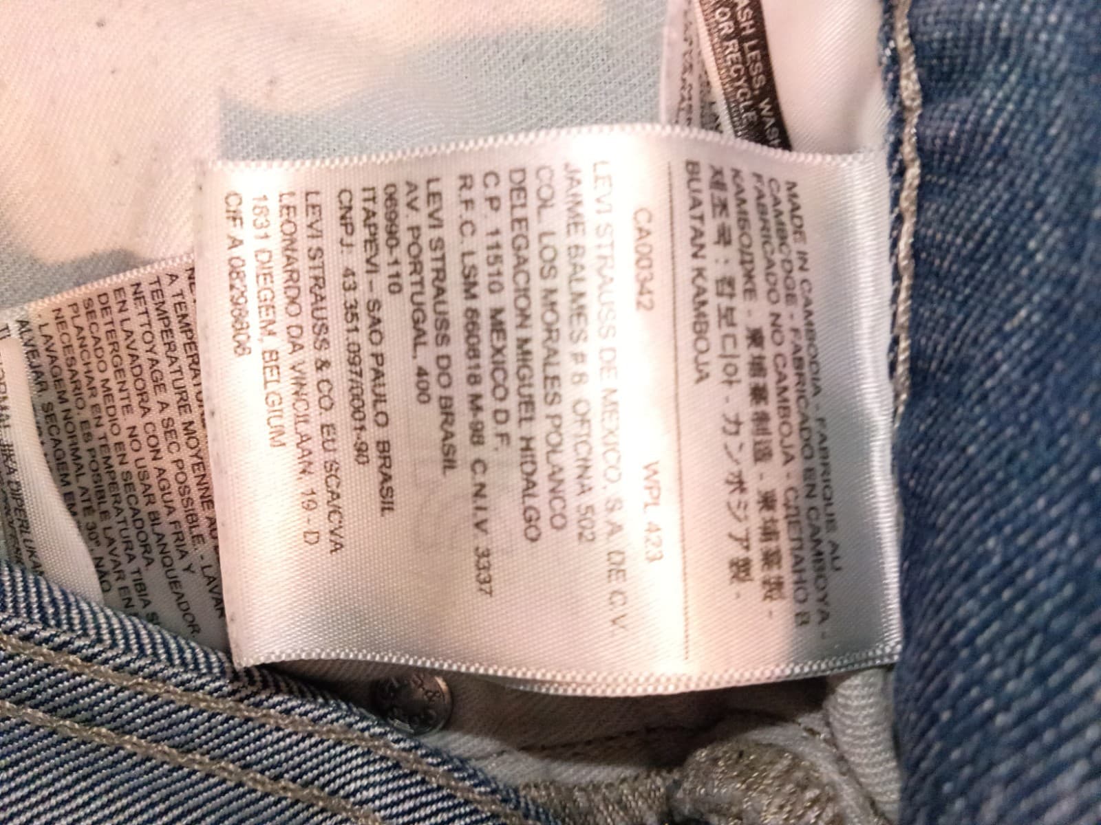 Levi's Men's Straight Fit Blue Light Wash Denim Jeans Mid Rise 5-Pocket - Thumbnail 9