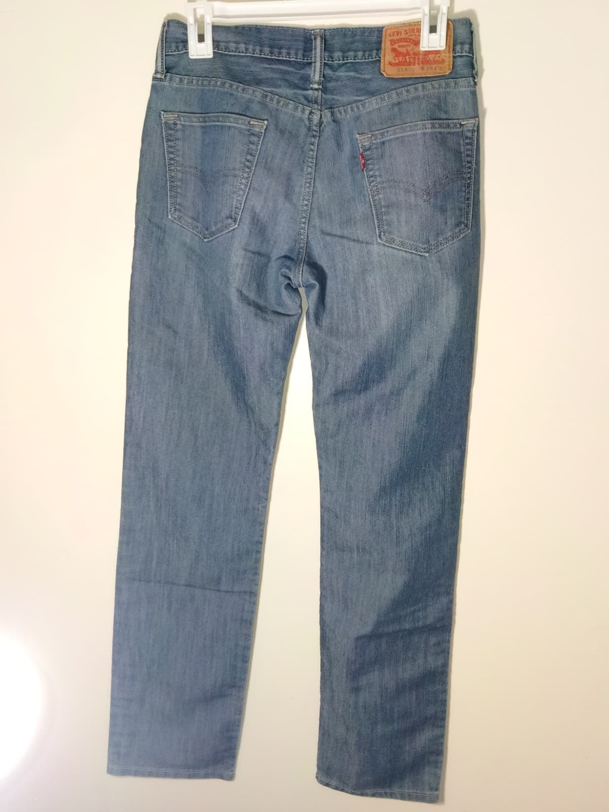Levi's Men's Straight Fit Blue Light Wash Denim Jeans Mid Rise 5-Pocket - Thumbnail 2