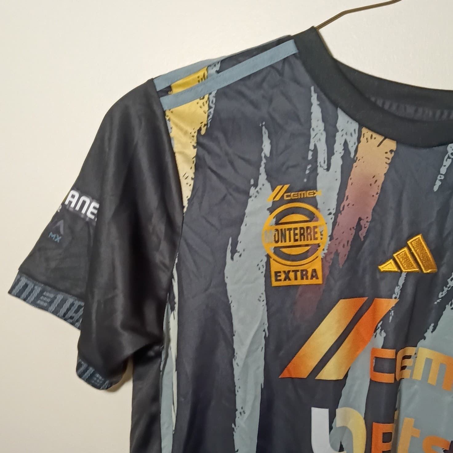 adidas Tigres UANL Soccer Jersey Aeroready Mario #15 Size M Black/Gray/Gold - Thumbnail 3