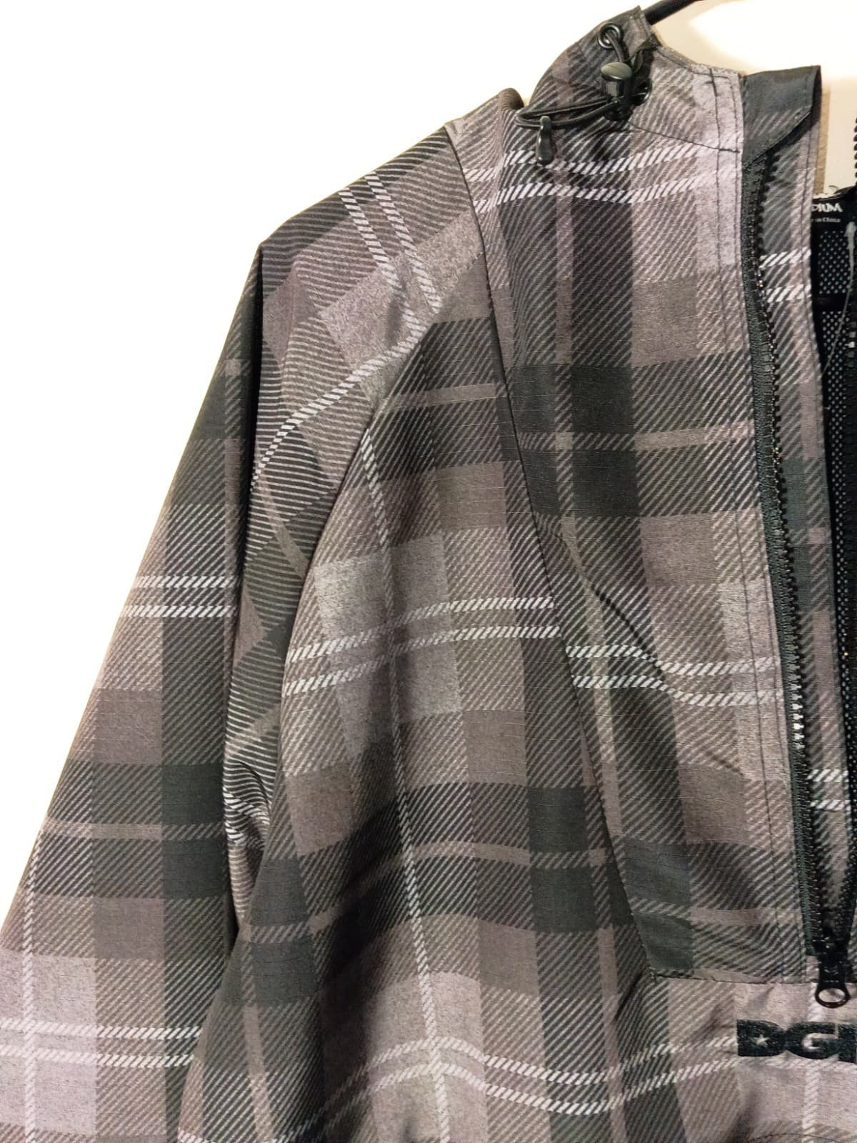 DGK 1/4 Zip Hooded Anorak Jacket Men's Size M Black Gray Plaid - Thumbnail 9