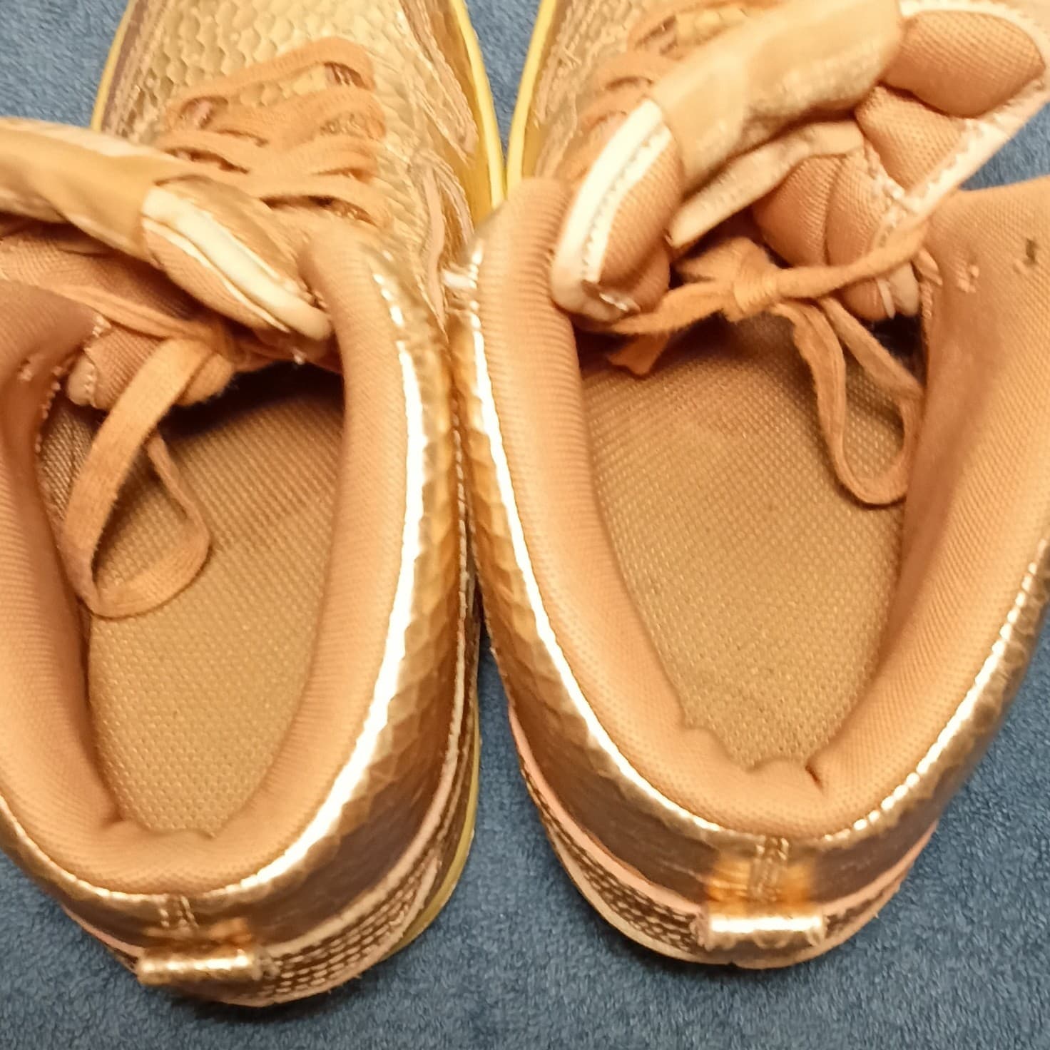 Nike Dunk Sky Hi Unisex Kids Sneaker Rose Gold Metallic US 5.5Y EU 36 - Thumbnail 8