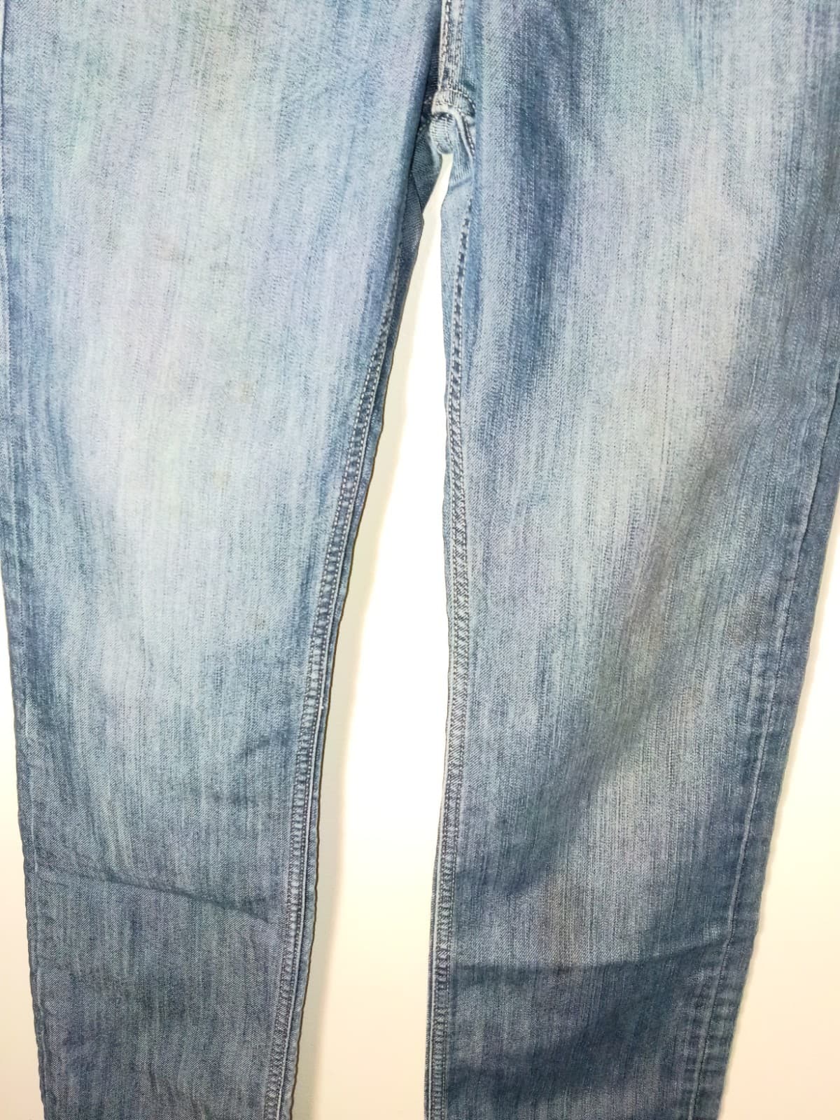 Levi's Men's Straight Fit Blue Light Wash Denim Jeans Mid Rise 5-Pocket - Thumbnail 4