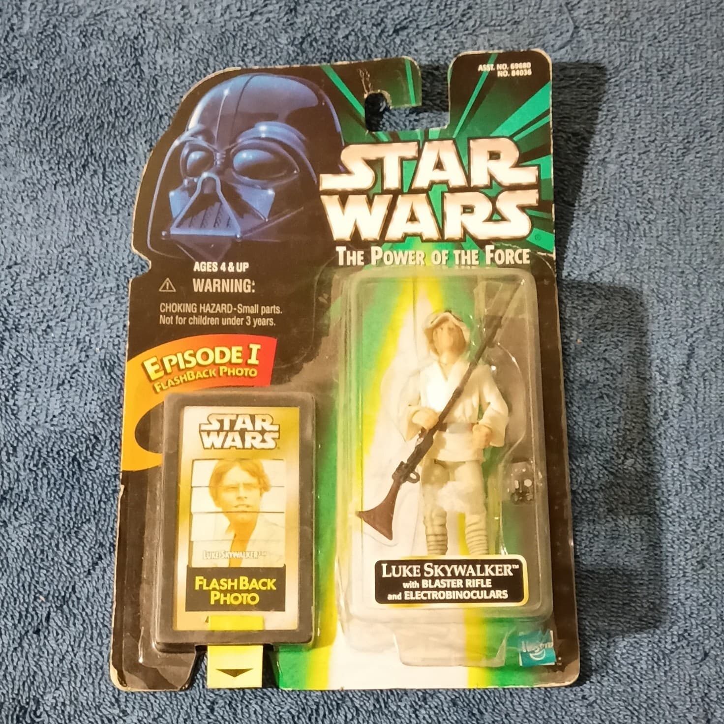 Kenner Star Wars POTF Luke Skywalker Figure w/ Blaster, Binocs 1998