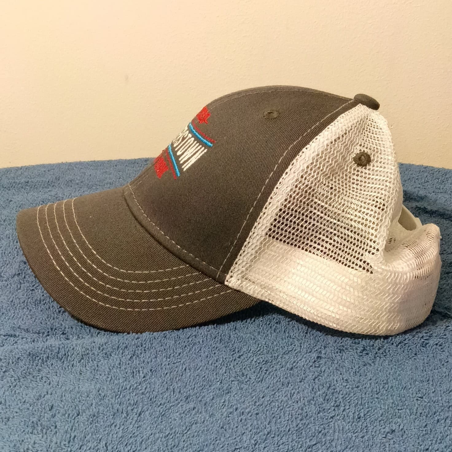 Ouray Trucker Hat Mens One Size Adjustable Mesh Back Cooperstown NY Gray White - Thumbnail 4