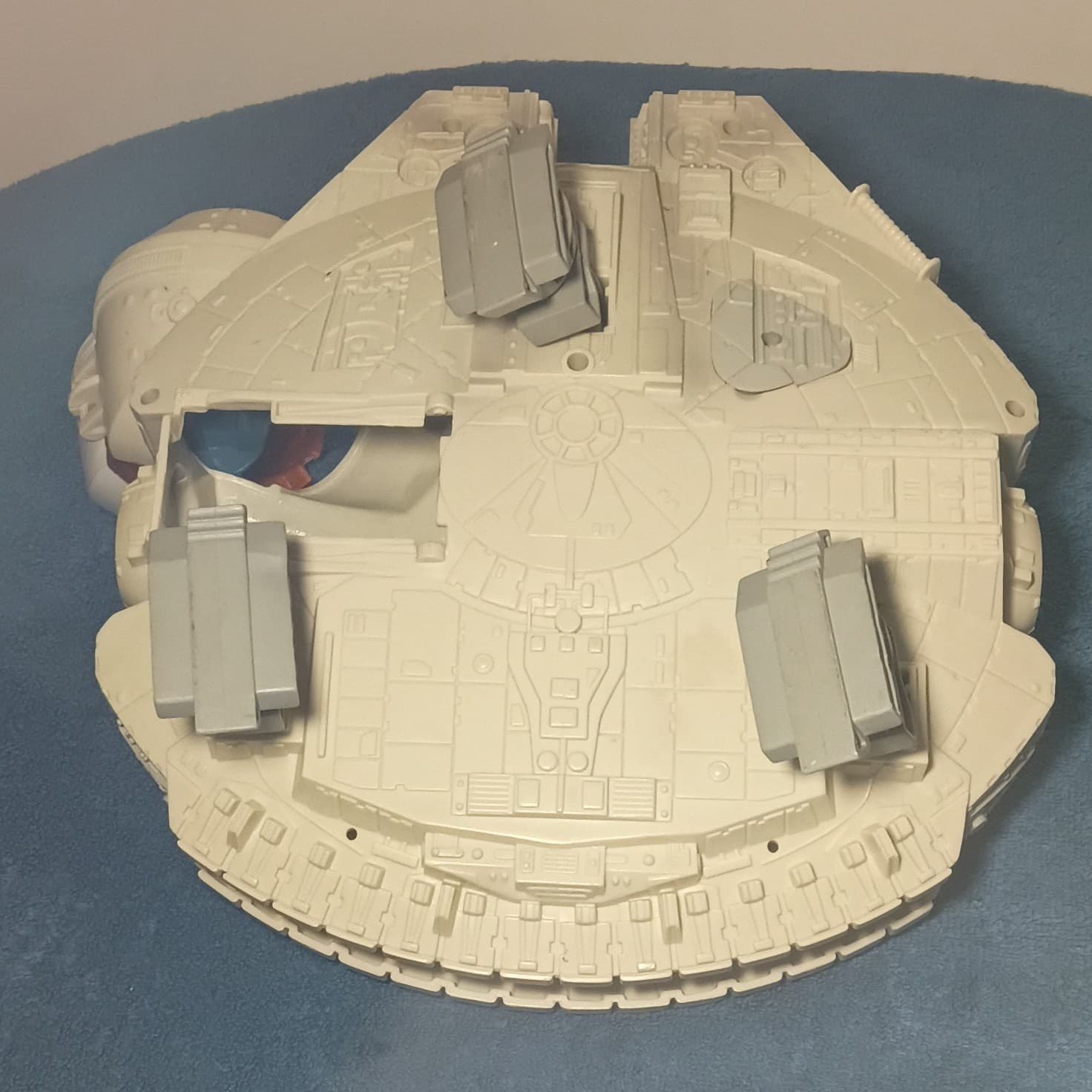 Hasbro Star Wars Millennium Falcon Toy Playset 2001 w/ R2-D2 - Thumbnail 7