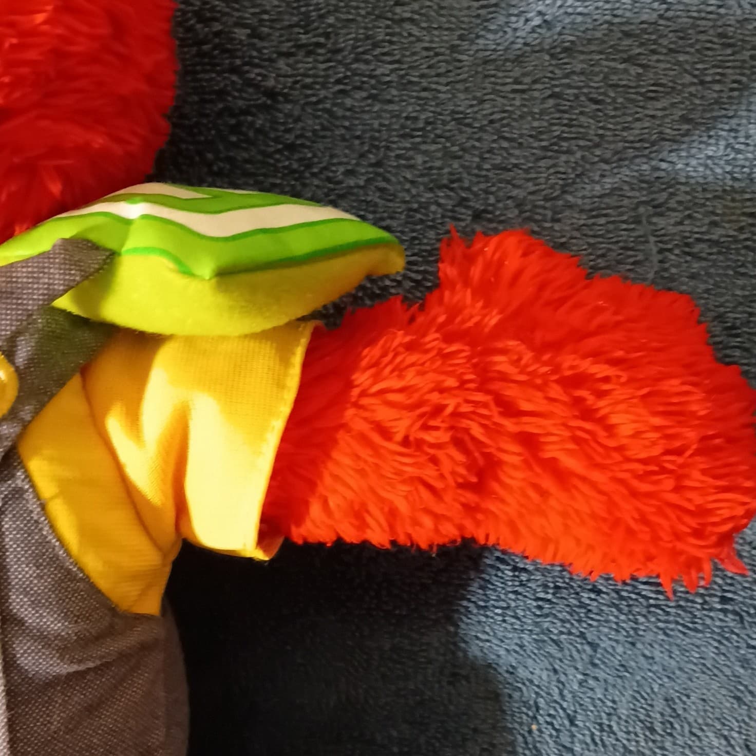 Fisher-Price Sesame Street Elmo Plush Doll ABCD Overalls Small 2006 - Thumbnail 8