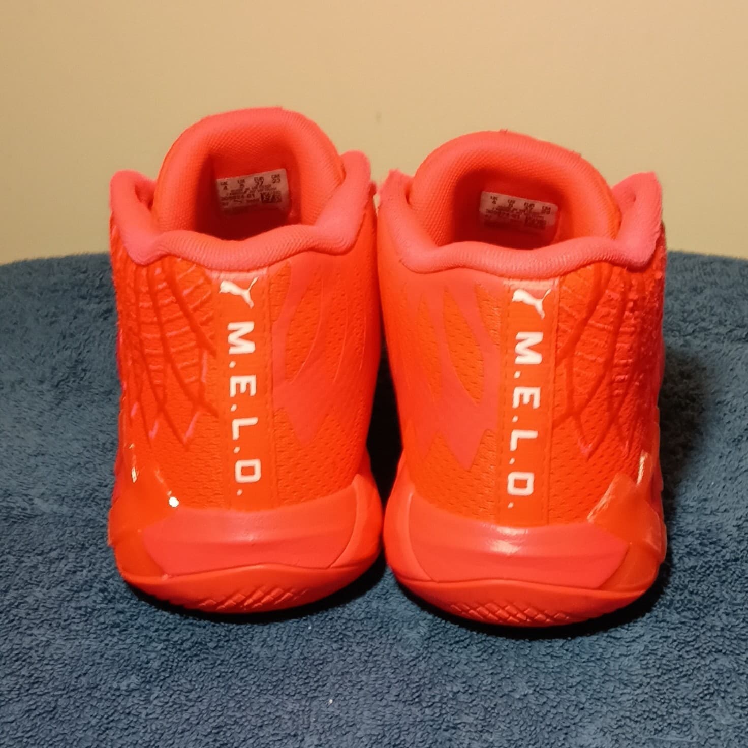 PUMA Sneakers Mens 7 Pink Lamelo Breast Cancer Awareness Basketball 309824-01 - Thumbnail 4