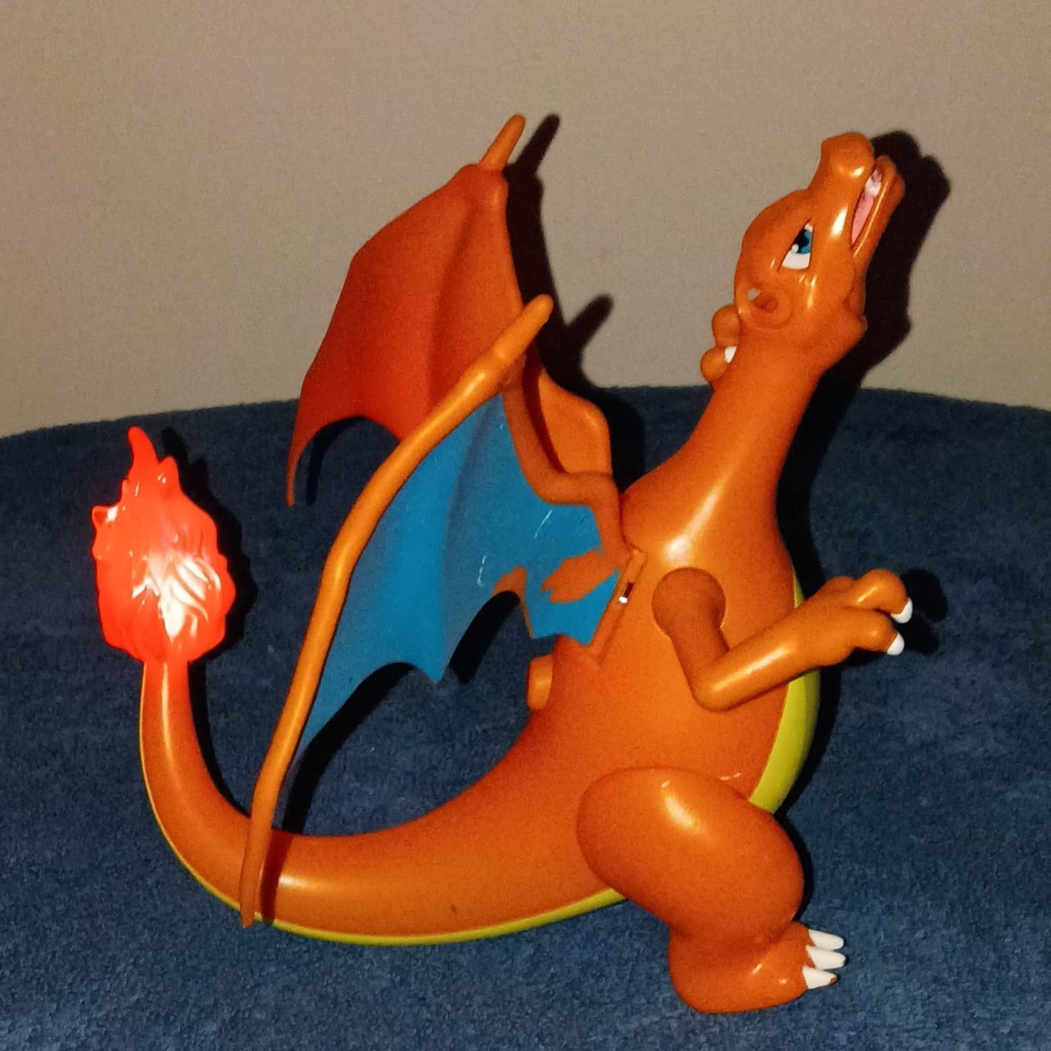 Pokemon Vintage 2004 Pokeman Figure Lights Sound Charizard tested works - Thumbnail 7