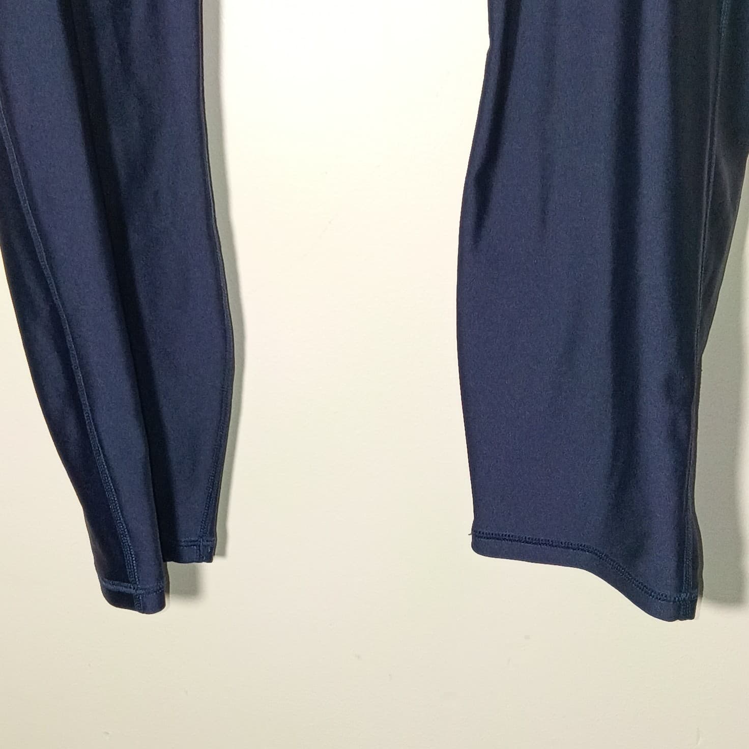 Under Armour Women's Capri Compression Stretch Leggings XL Pull-On Gym Training - Thumbnail 8