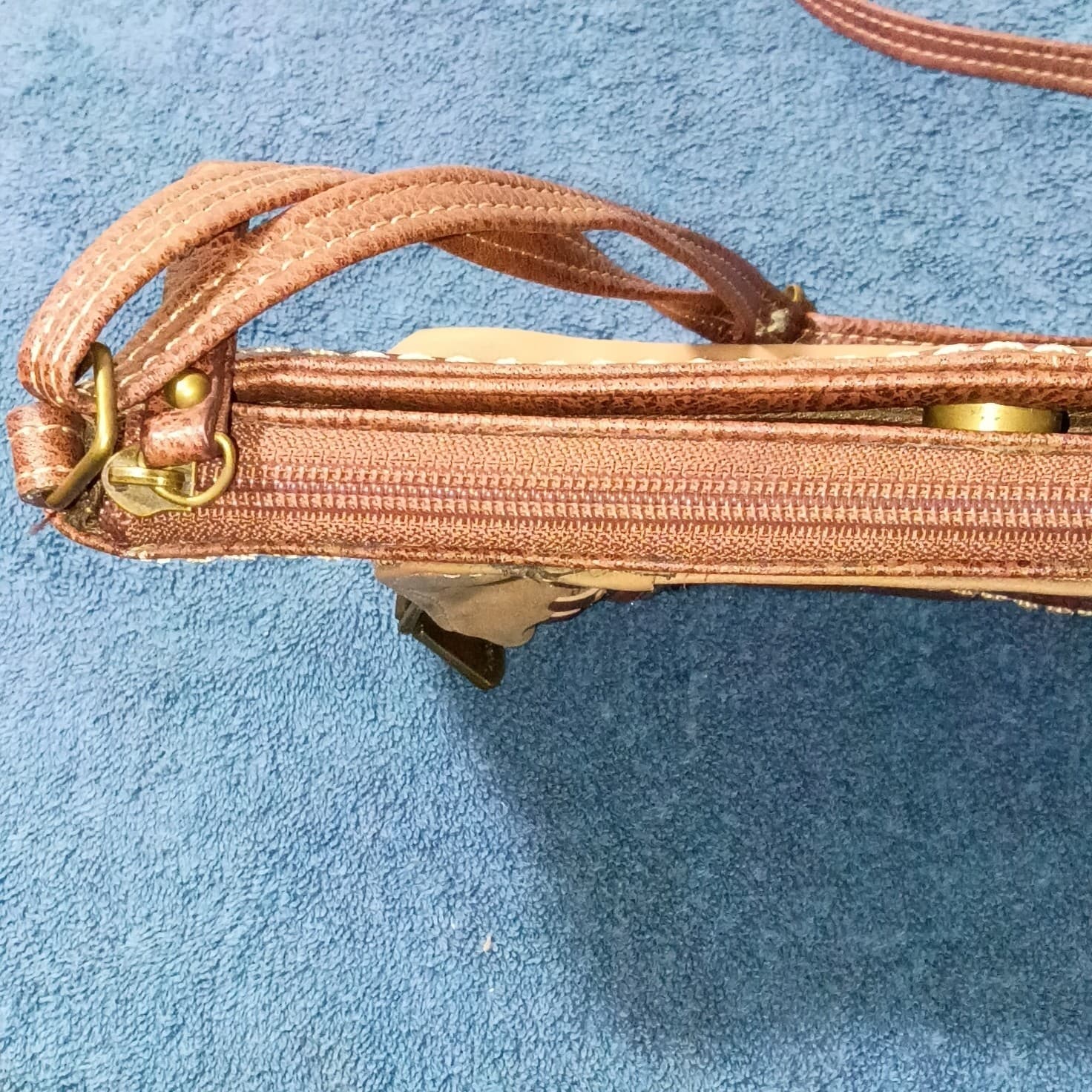 BOC Crossbody Purse Shoulder Bag Brown Tan Leather Born Concept B.O.C. Handbag - Thumbnail 7