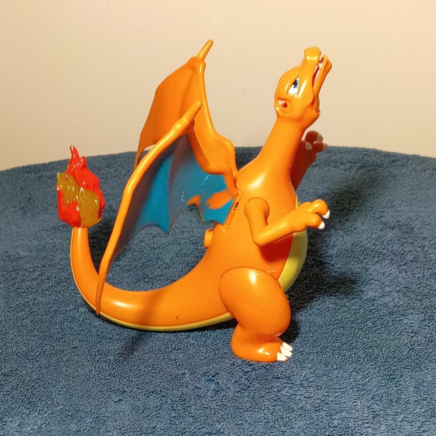 Pokemon Vintage 2004 Pokeman Figure Lights Sound Charizard tested works