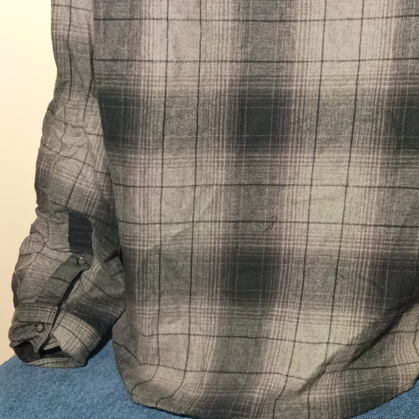 ROCK & REPUBLIC Flannel Mens Size Large Dark Plaid - Thumbnail 10