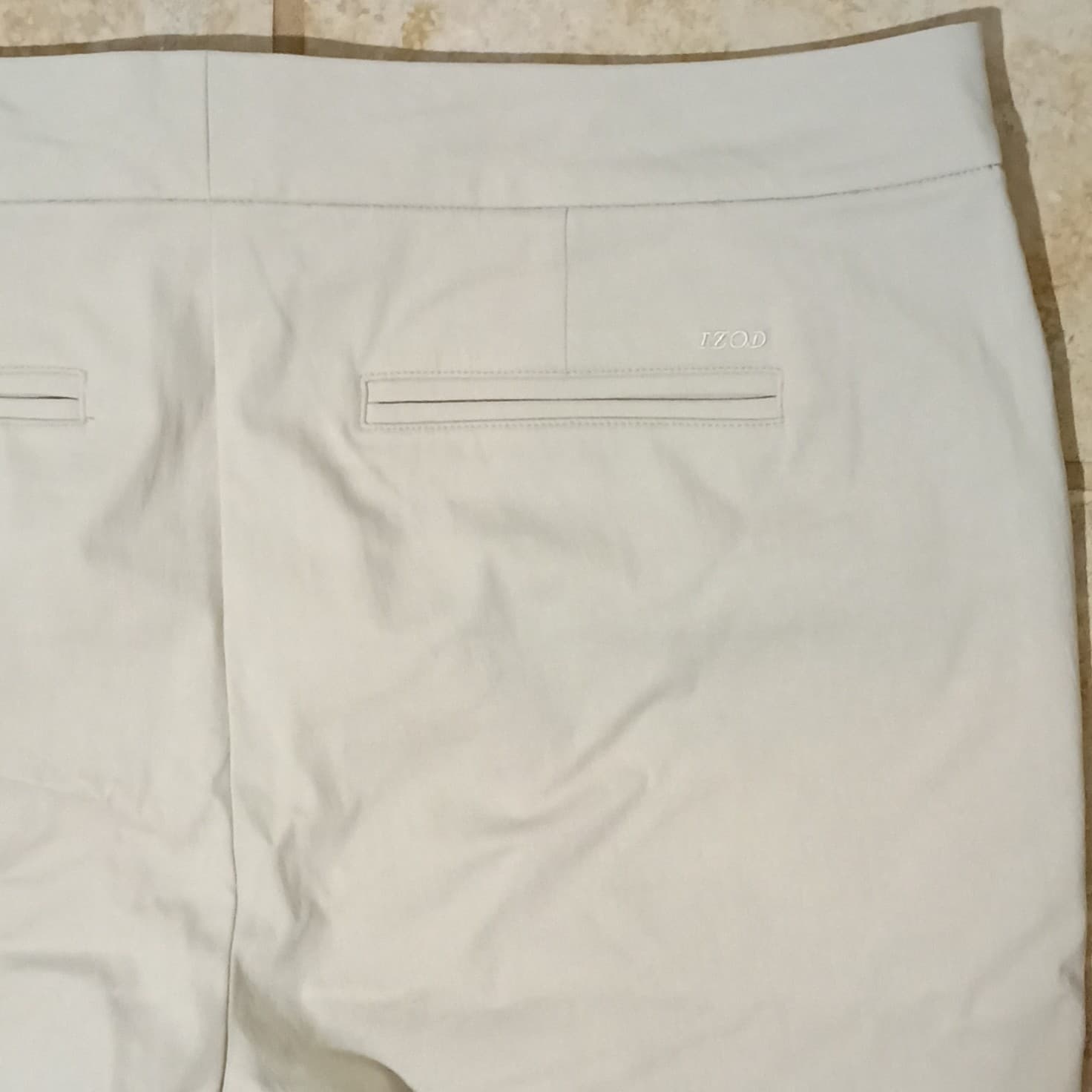 IZOD women's golf shorts light tan size 14 34 waist - Thumbnail 9