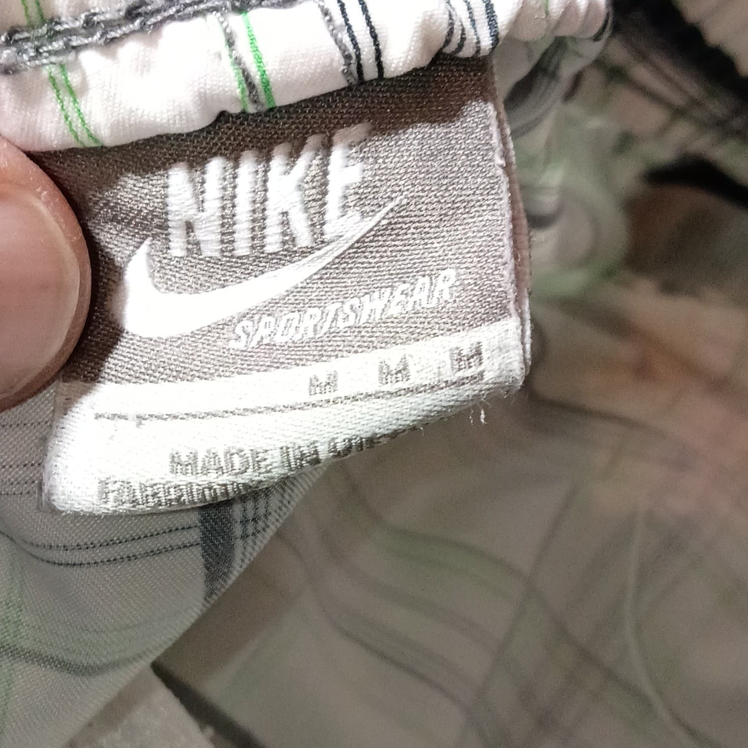Nike Cargo Shorts Mens L White/Green/Black Plaid 9" - Thumbnail 11