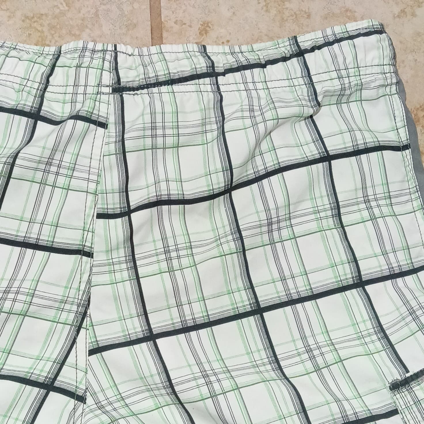 Nike Cargo Shorts Mens L White/Green/Black Plaid 9" - Thumbnail 8