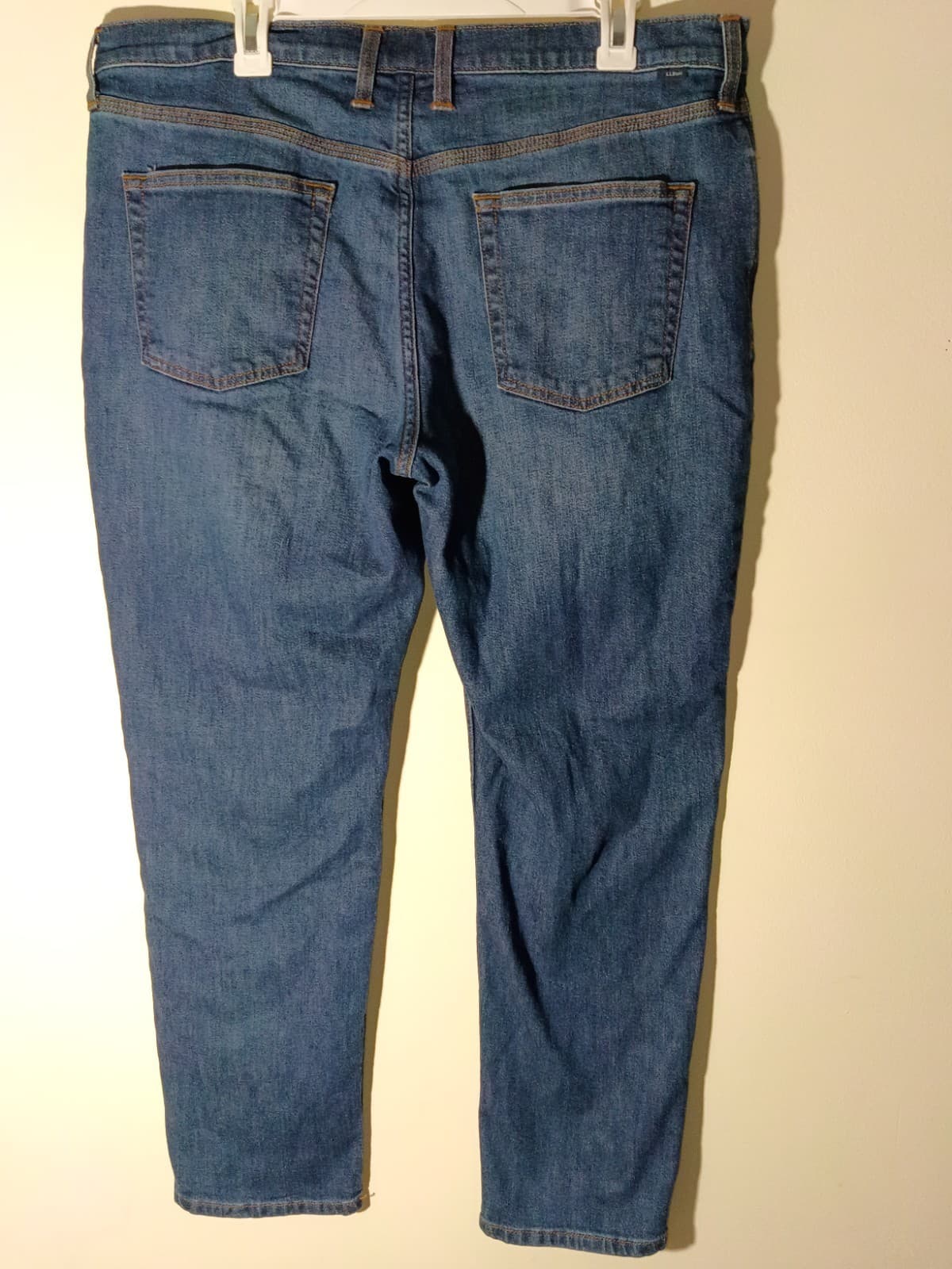 Men’s LL Bean 1912 Flex Jeans Athletic Fit Straight Leg Dark Indigo Size 37X29 - Thumbnail 4