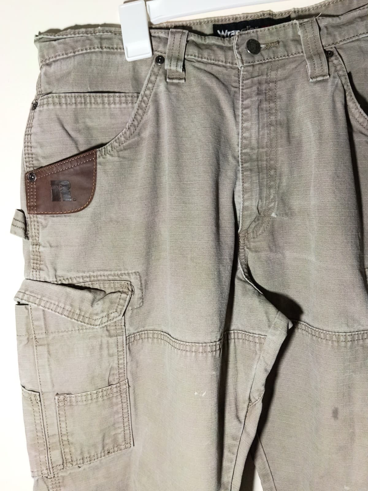 Wrangler Riggs Workwear Cargo Pants Mens Size 36x30 light tan colorway - Thumbnail 5