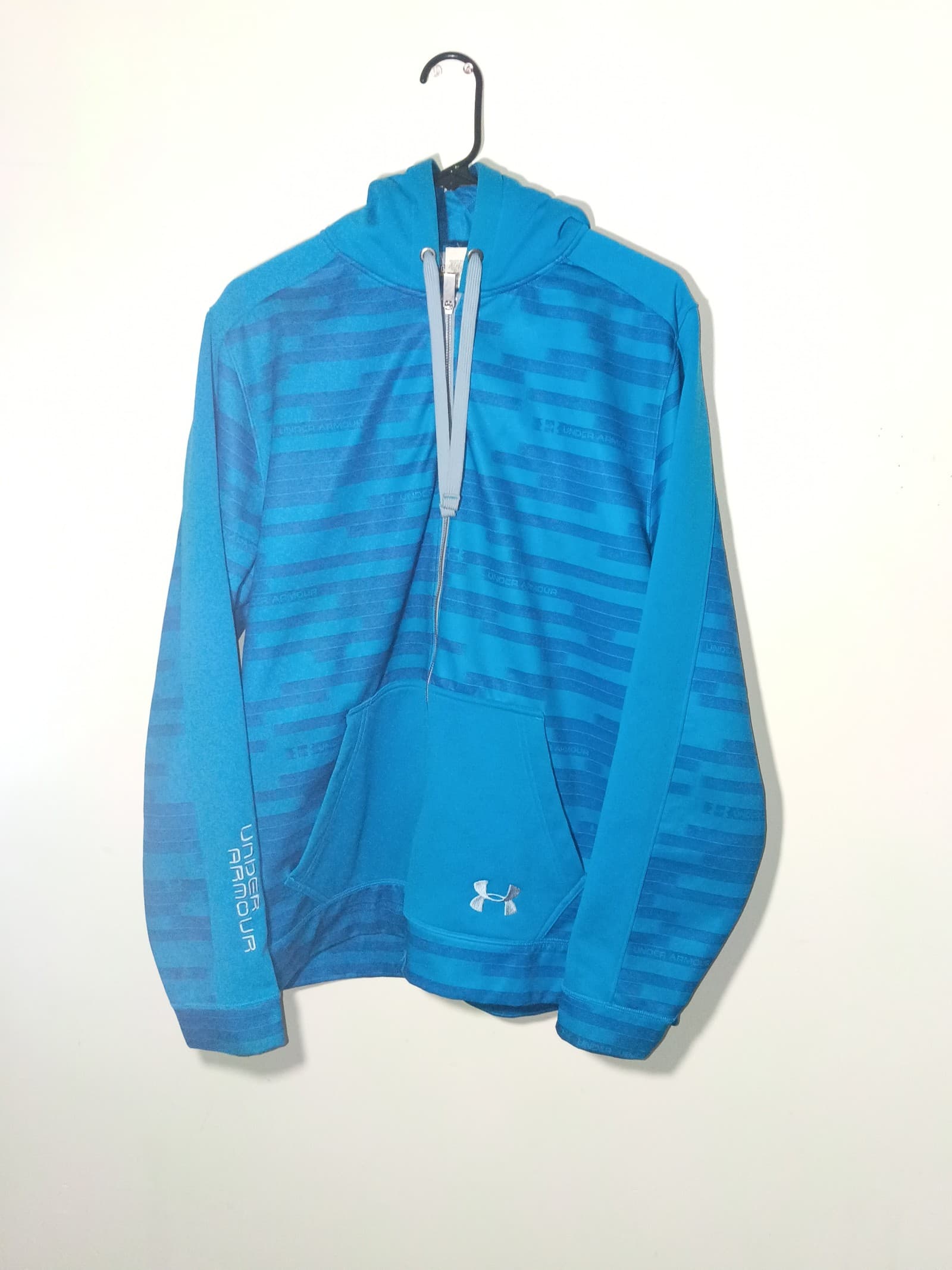 Under armor zip up Hoodie men's size large Blue colorway embroidered logo
