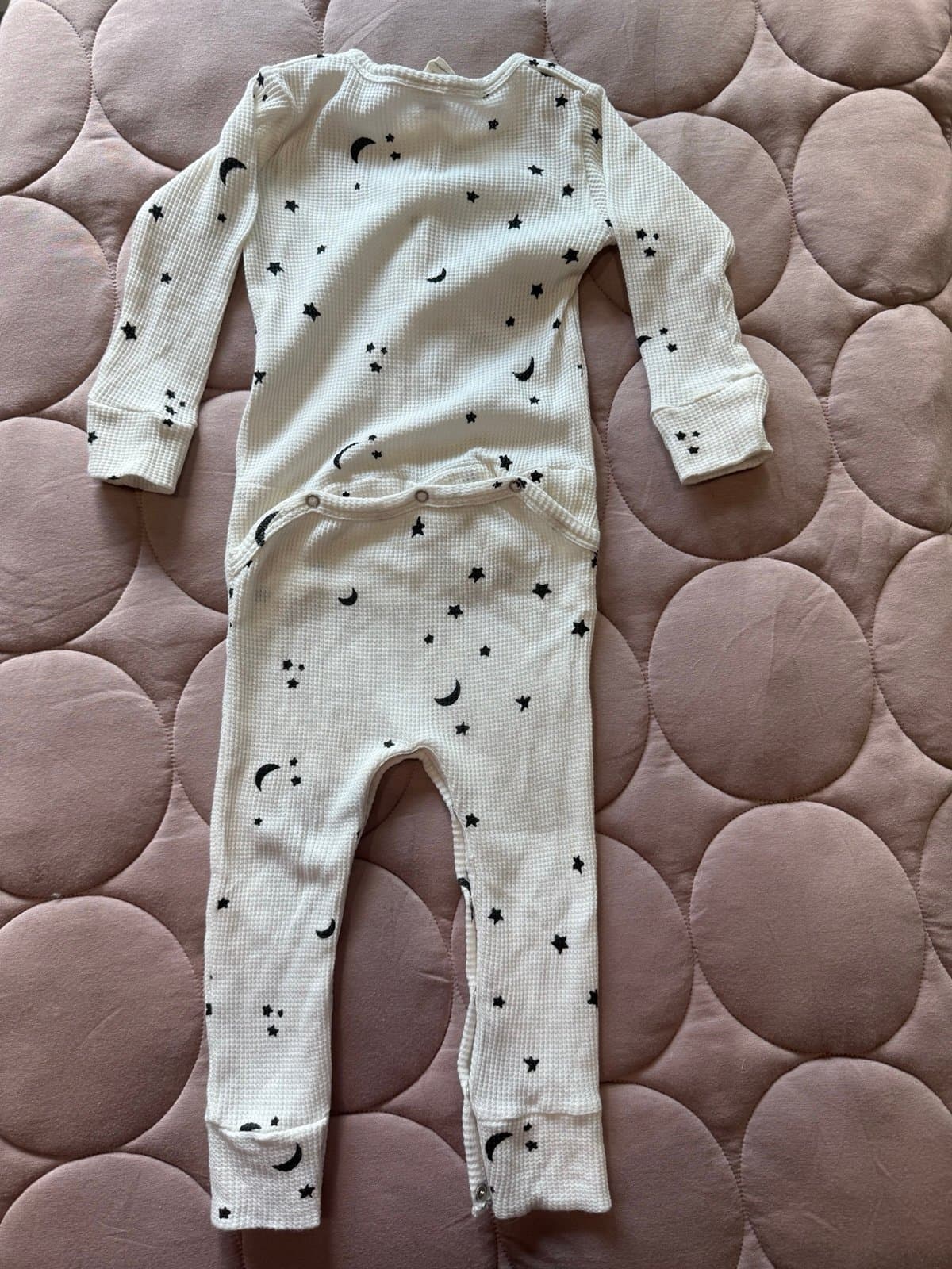 Kate Quinn 18-24 thermal moon and stars union suit romper pajama - Thumbnail 2