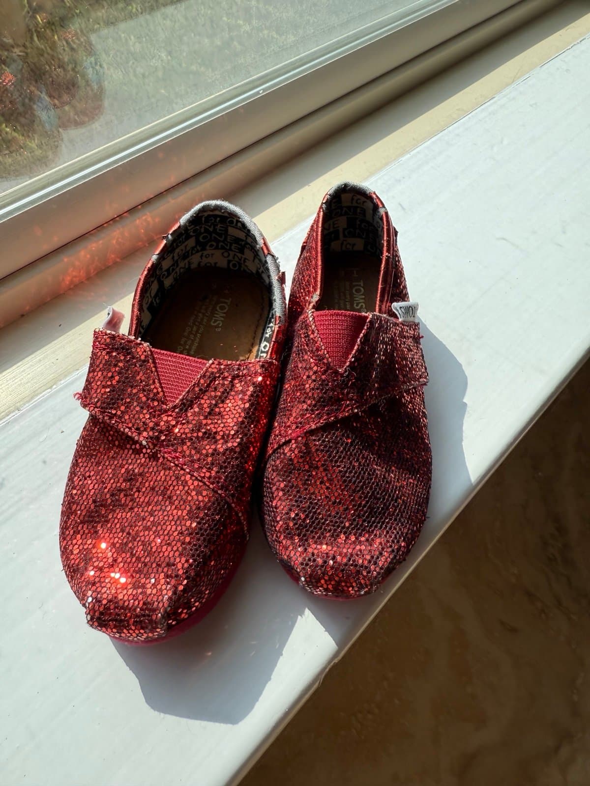 Toms toddler red glitter size 6 - Thumbnail 3
