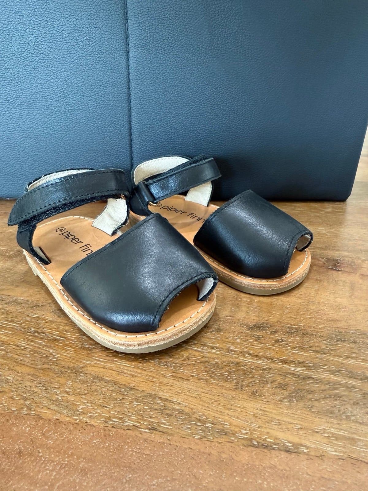 Toddler leather peep toe sandals - Thumbnail 2