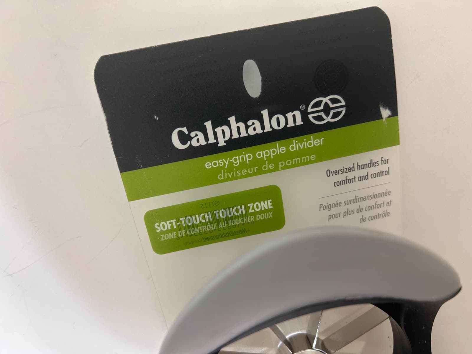 Calphalon Easy Grip Apple Corer Slicer Splitter and Corer NEW - Thumbnail 3