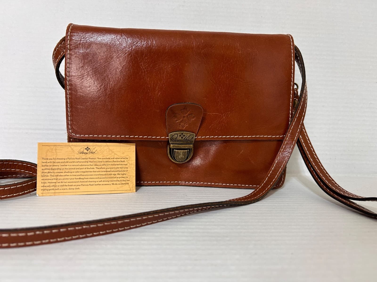 Patricia Nash Lanza Crossbody Organizer Tan Brown Wallet Car Slots Vintage Insp - Thumbnail 2