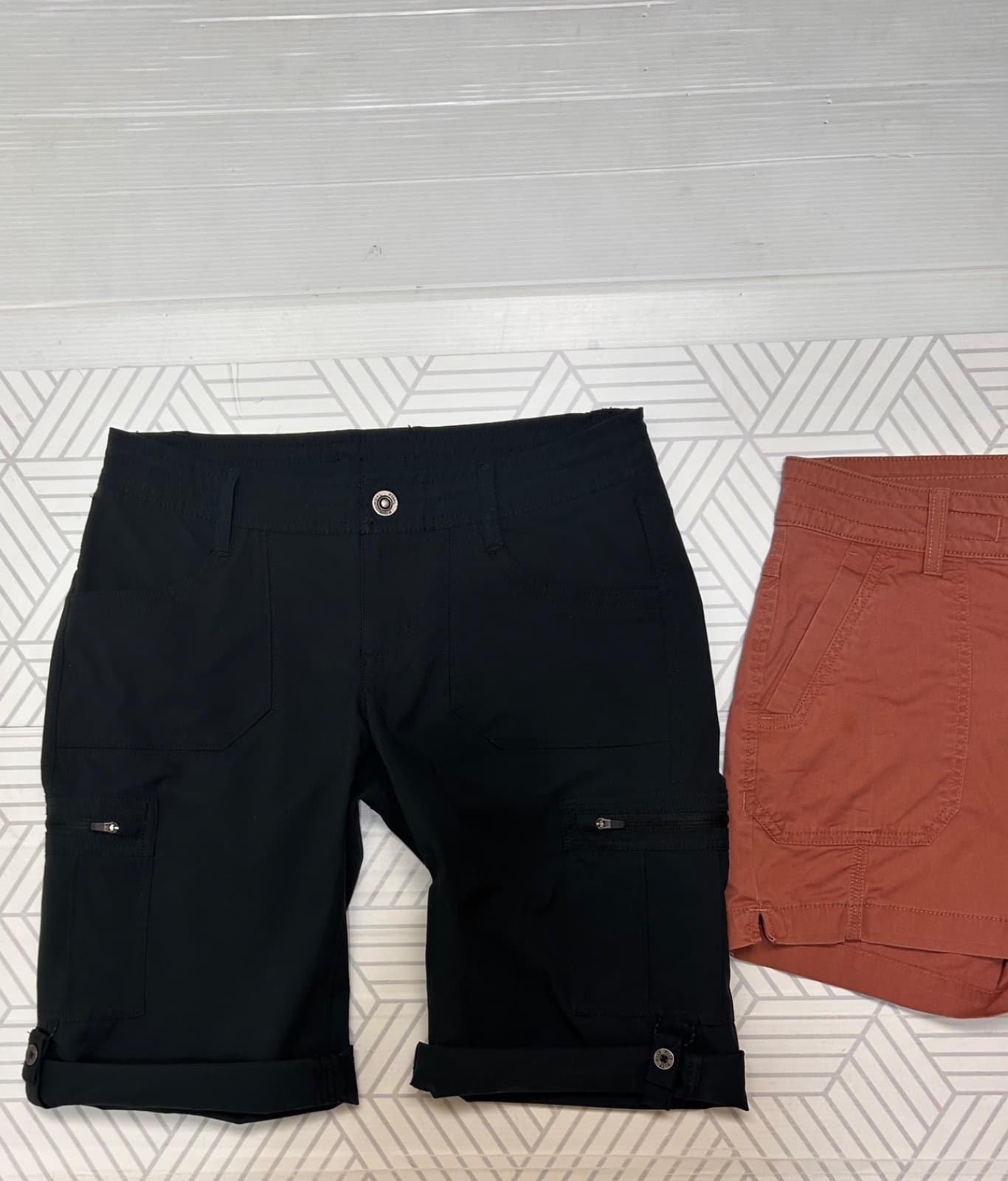 Bundle Kuhl Horizon & Prana Elle Shorts Size 4 W28 Cargo Hiking Black Rust a1 - Thumbnail 16