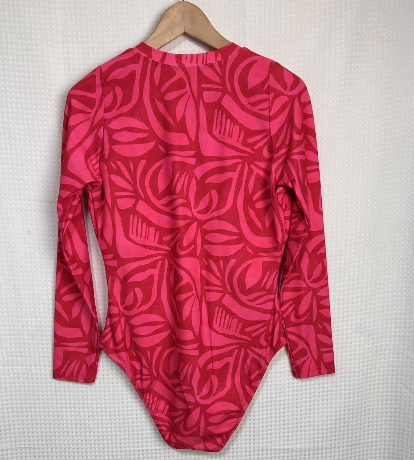 NWT $112 Next By Athena size XL Long Sleeve Zip One Piece Swimsuit Scuba Resort - Thumbnail 3