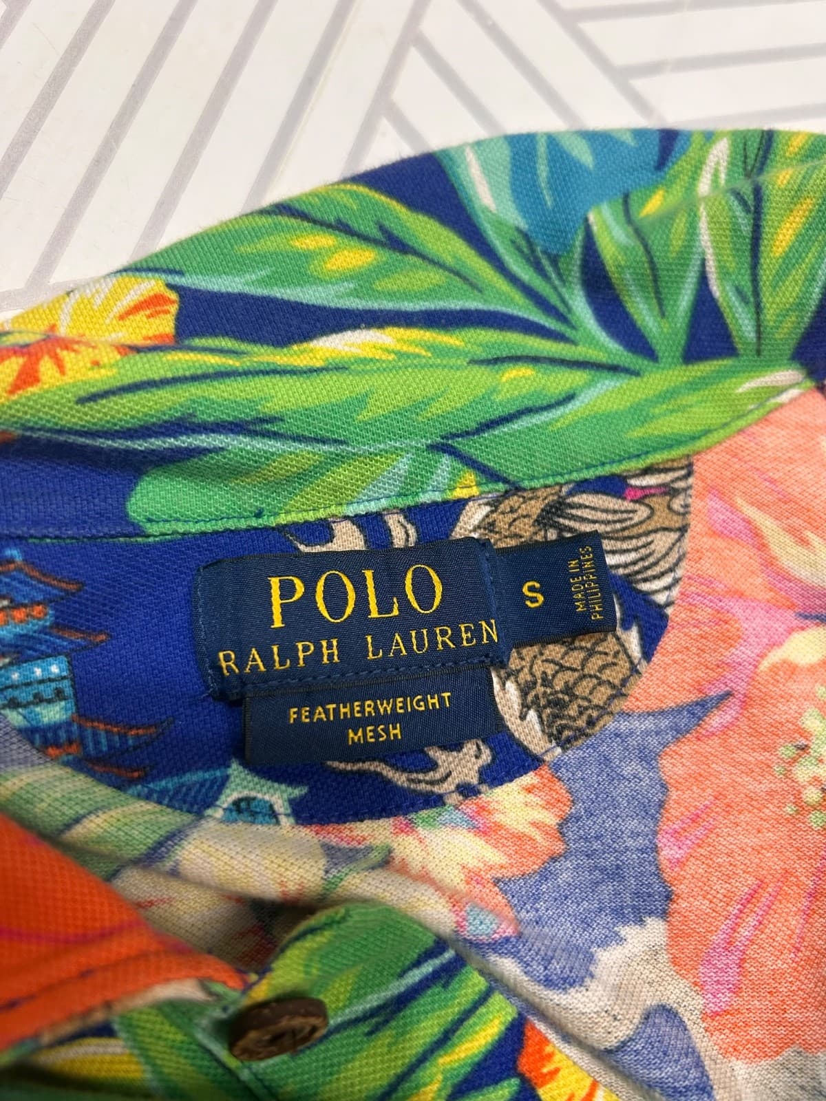 Polo Ralph Lauren Featherweight Mesh Dragon Hawaiian Tshirt Men’s Small a1 - Thumbnail 9