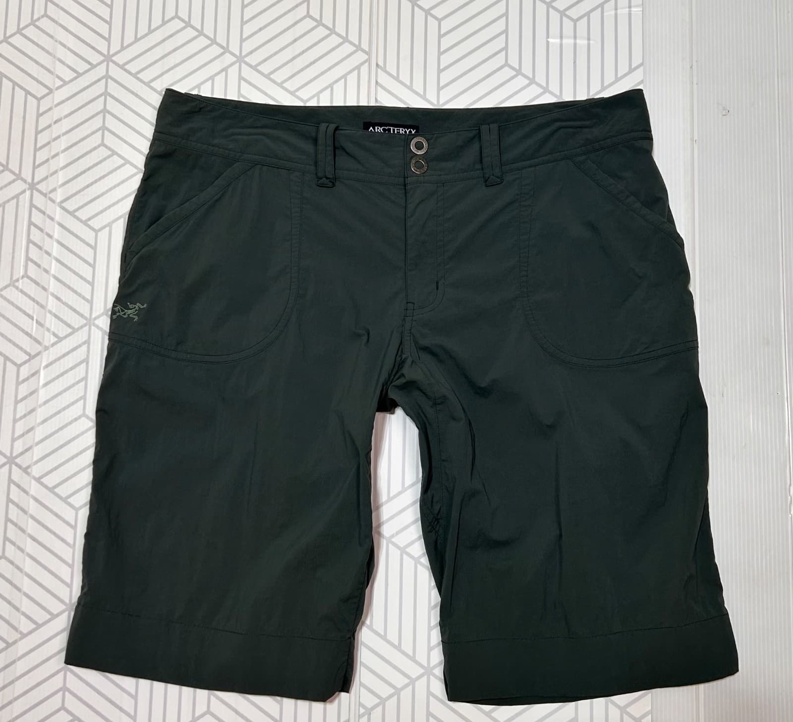 ARC'TERYX Womens PARAPET Hiking Shorts Size 12 Dark Green Cargo a1 - Thumbnail 3