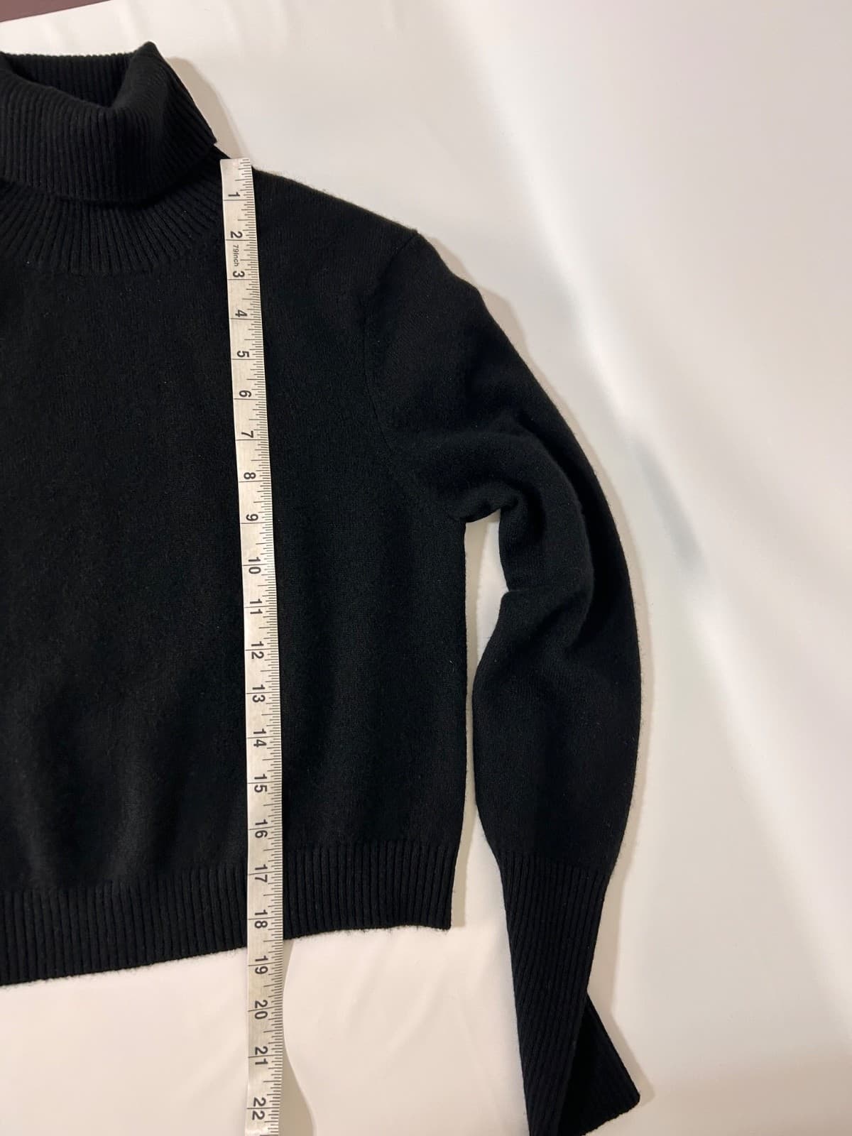NAADAM 100% Cashmere Sweater Womens Size M Black Turtleneck Cropped Soft a2 - Thumbnail 4