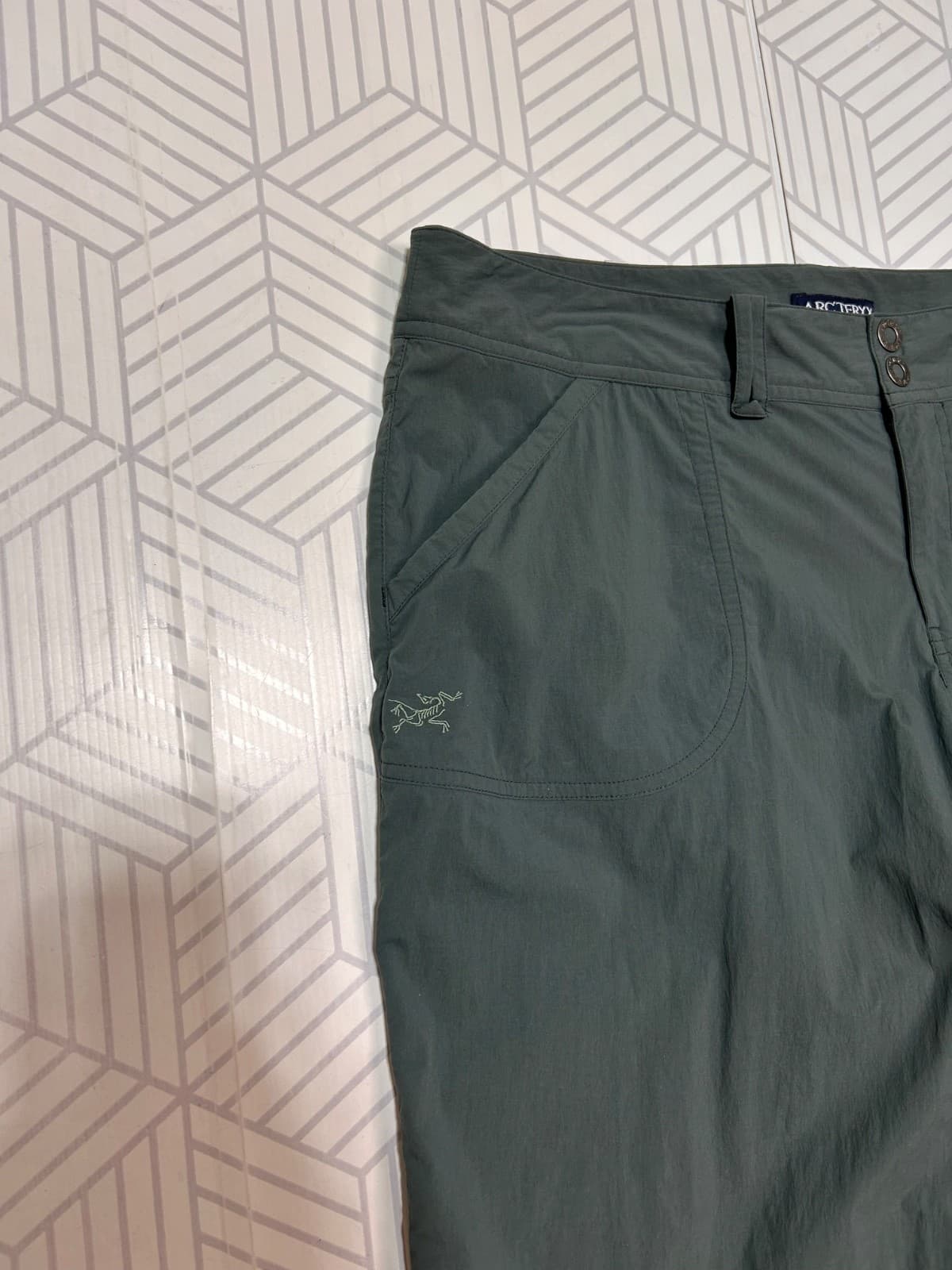 ARC'TERYX Womens PARAPET Hiking Shorts Size 12 Dark Green Cargo a1 - Thumbnail 13
