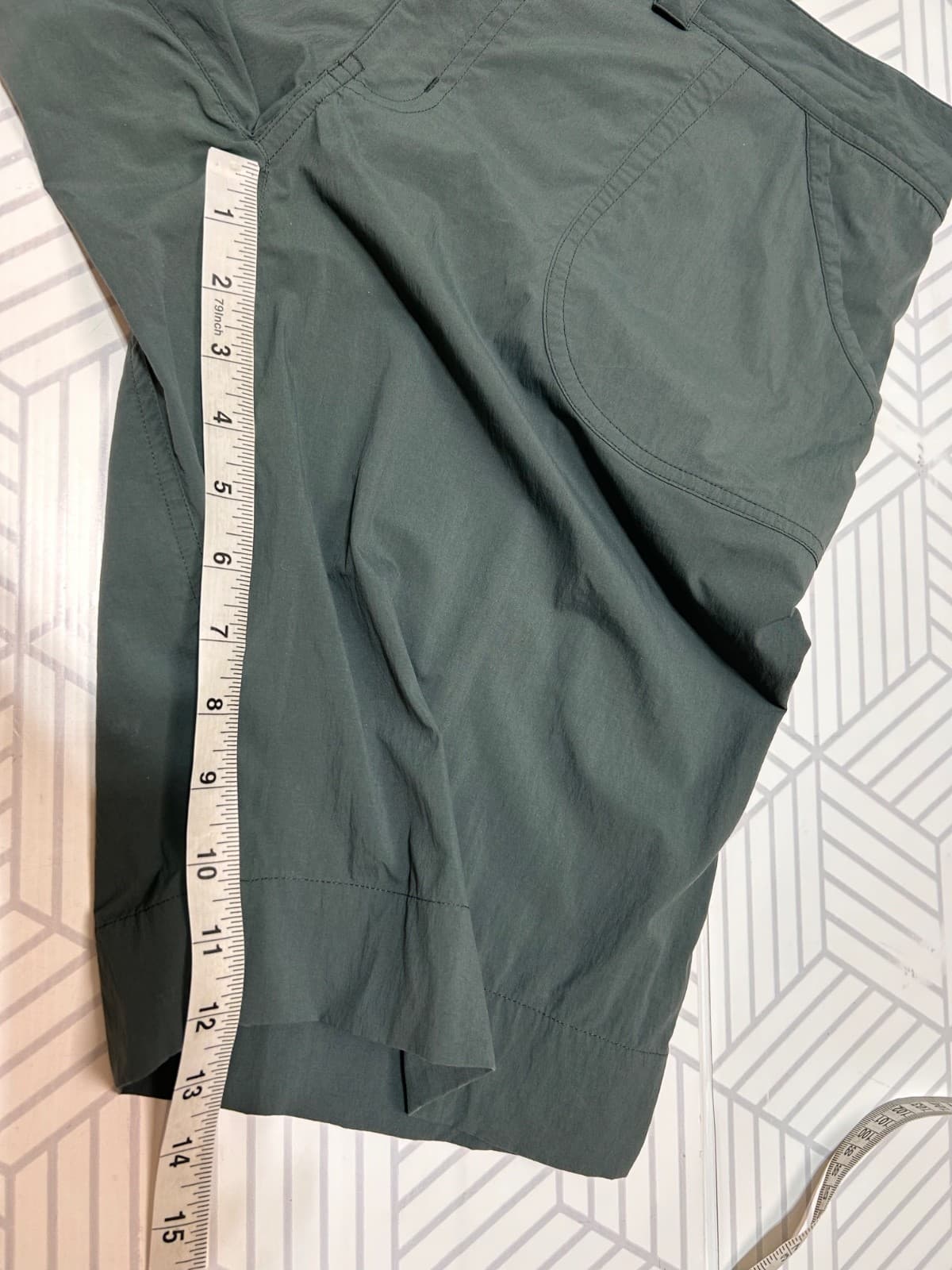 ARC'TERYX Womens PARAPET Hiking Shorts Size 12 Dark Green Cargo a1 - Thumbnail 4