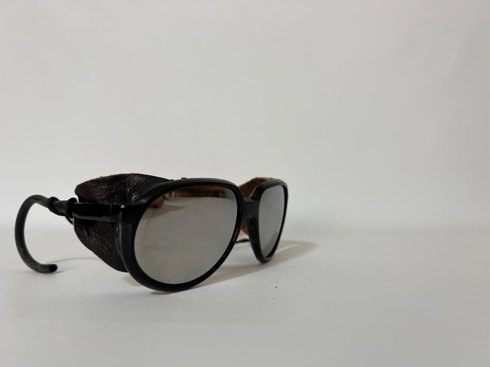 Bolle Nylon Cable Hook Leather Shields Skiing Sunglasses Made In France - Thumbnail 8
