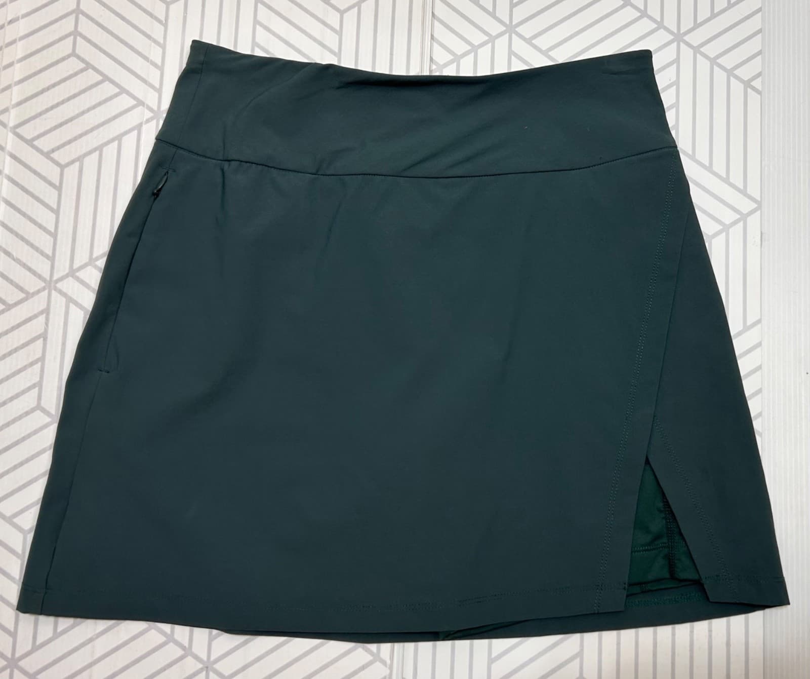 Alder Skort Womens size S Get Dirty Skirt Hiking Walking Golf Pockets Teal i - Thumbnail 2