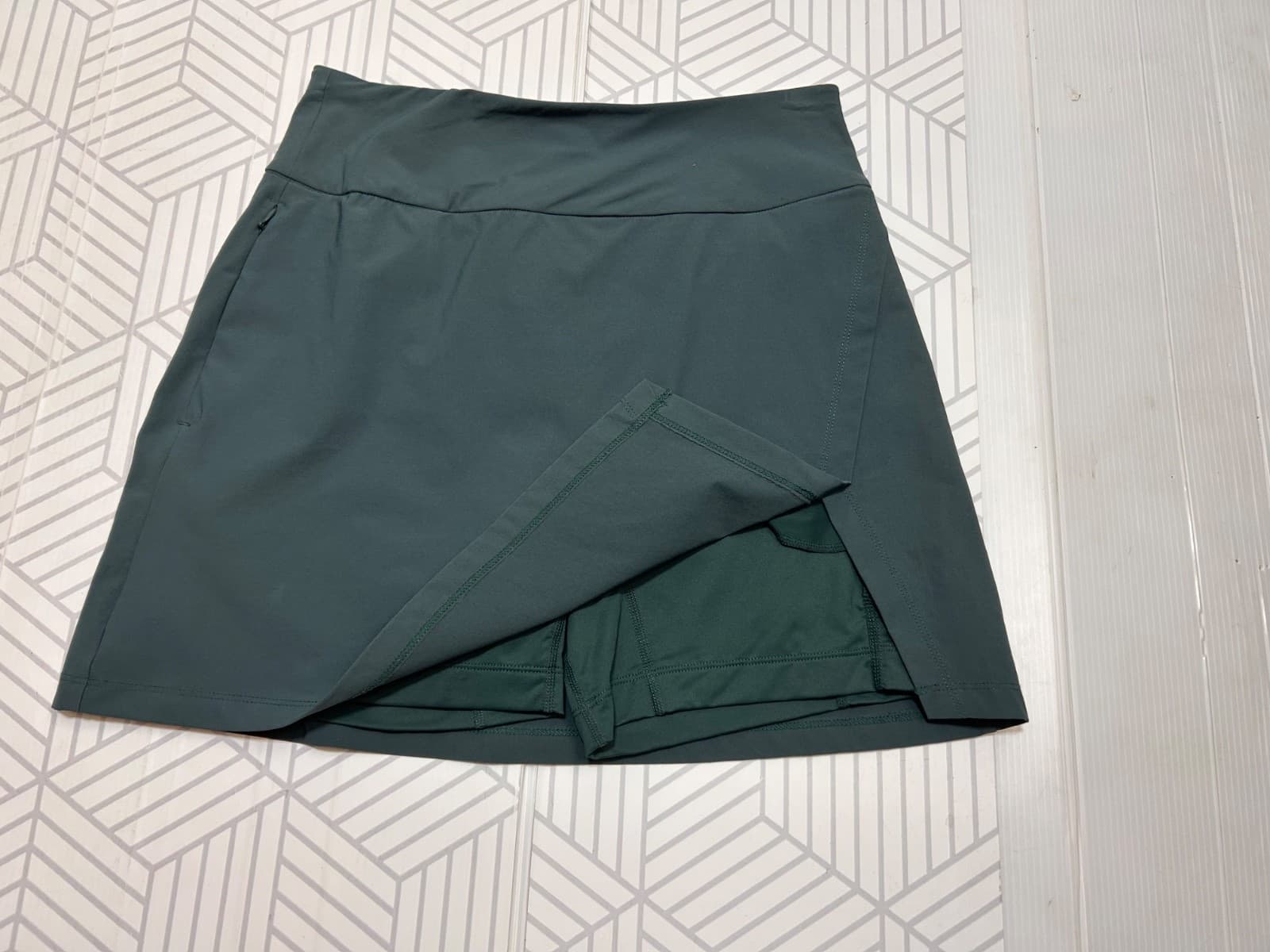 Alder Skort Womens size S Get Dirty Skirt Hiking Walking Golf Pockets Teal i - Thumbnail 4