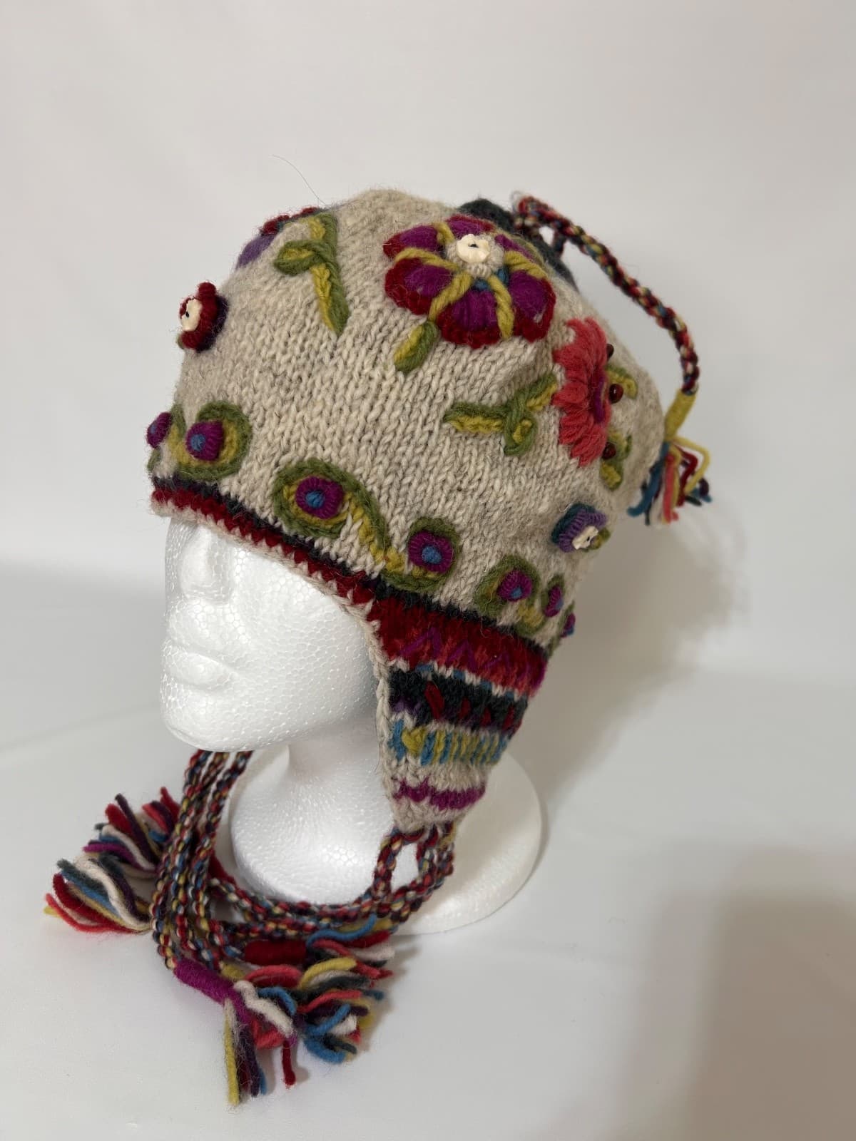 Newari Icelandic Design 100% Wool Knit Hat Ear Flaps Made in Nepal Women’s OS - Thumbnail 9