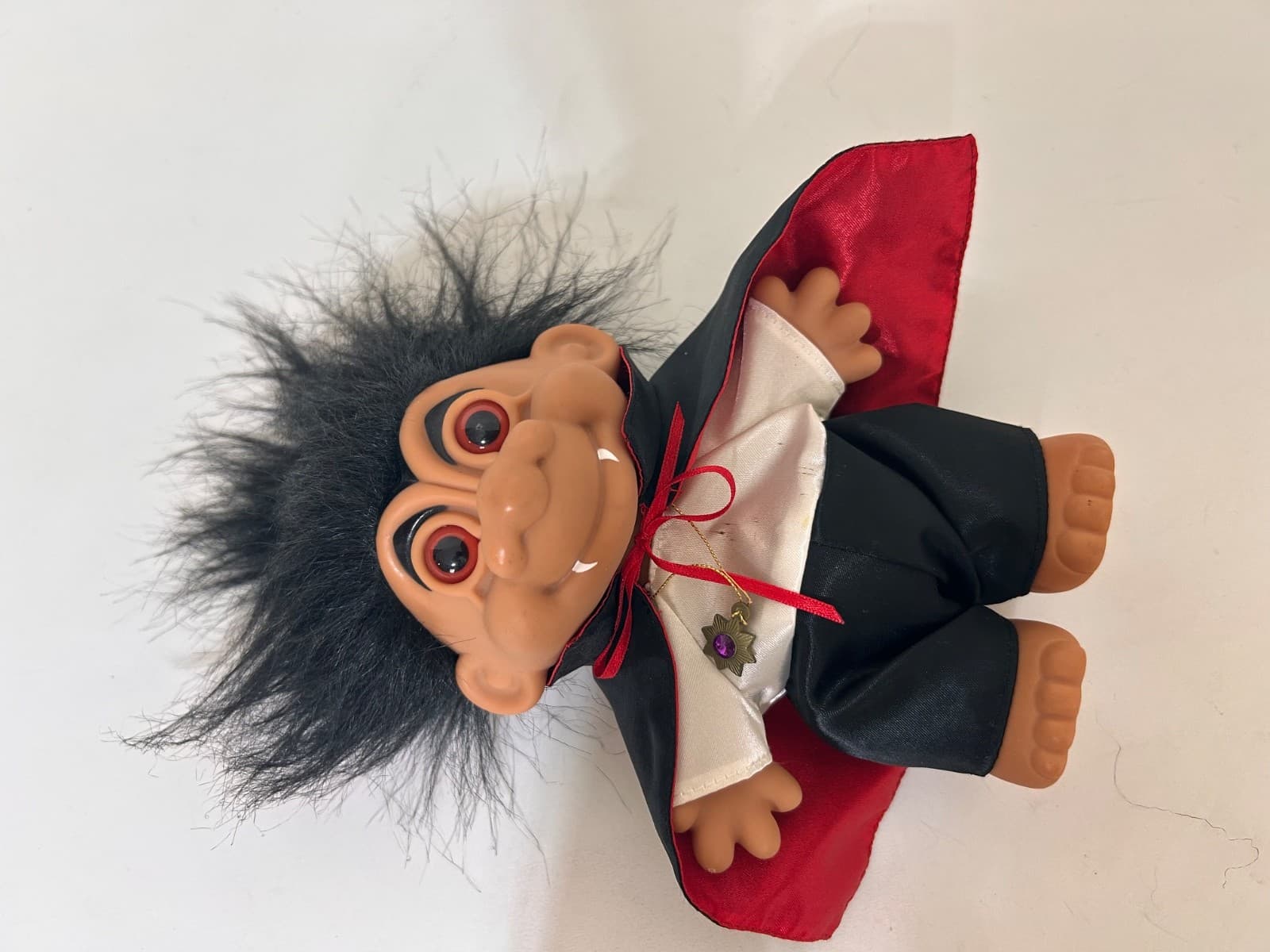 Vintage Russ Berrie Dracula Troll Red Eyes Cape Fangs Halloween Rare - Thumbnail 5