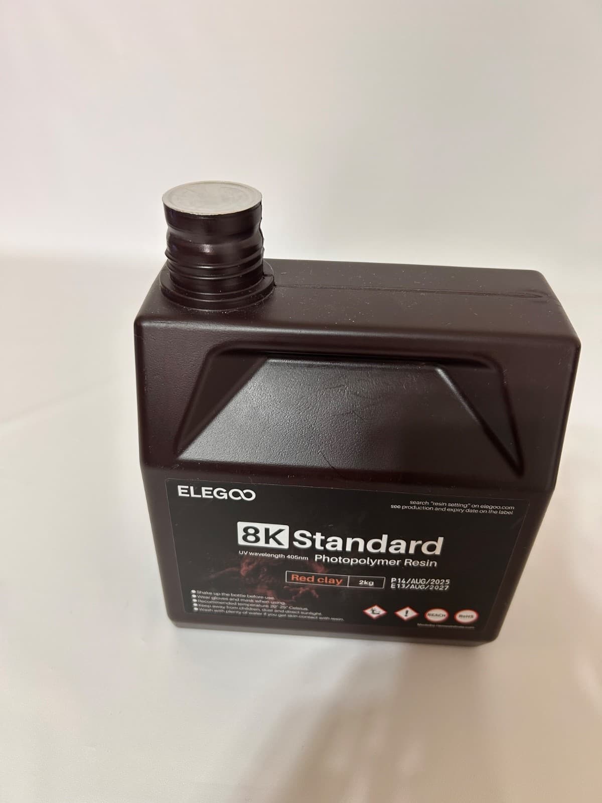 ELEGOO 8K Standard Resin for 3D Printing, Ultra Precision, 405nm Fast UV Curing - Thumbnail 2