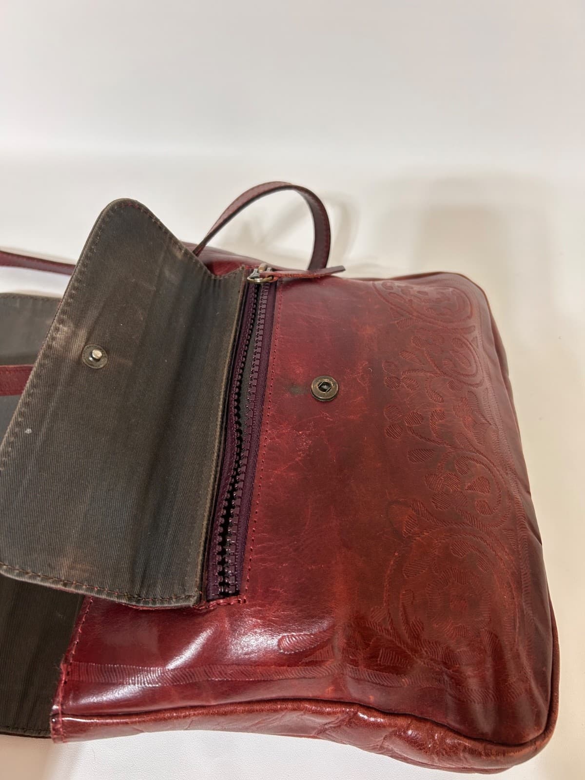 Vintage J.Crew Maroon Tooled Leather Embossed Floral Western Hand Bag Crossbody - Thumbnail 12