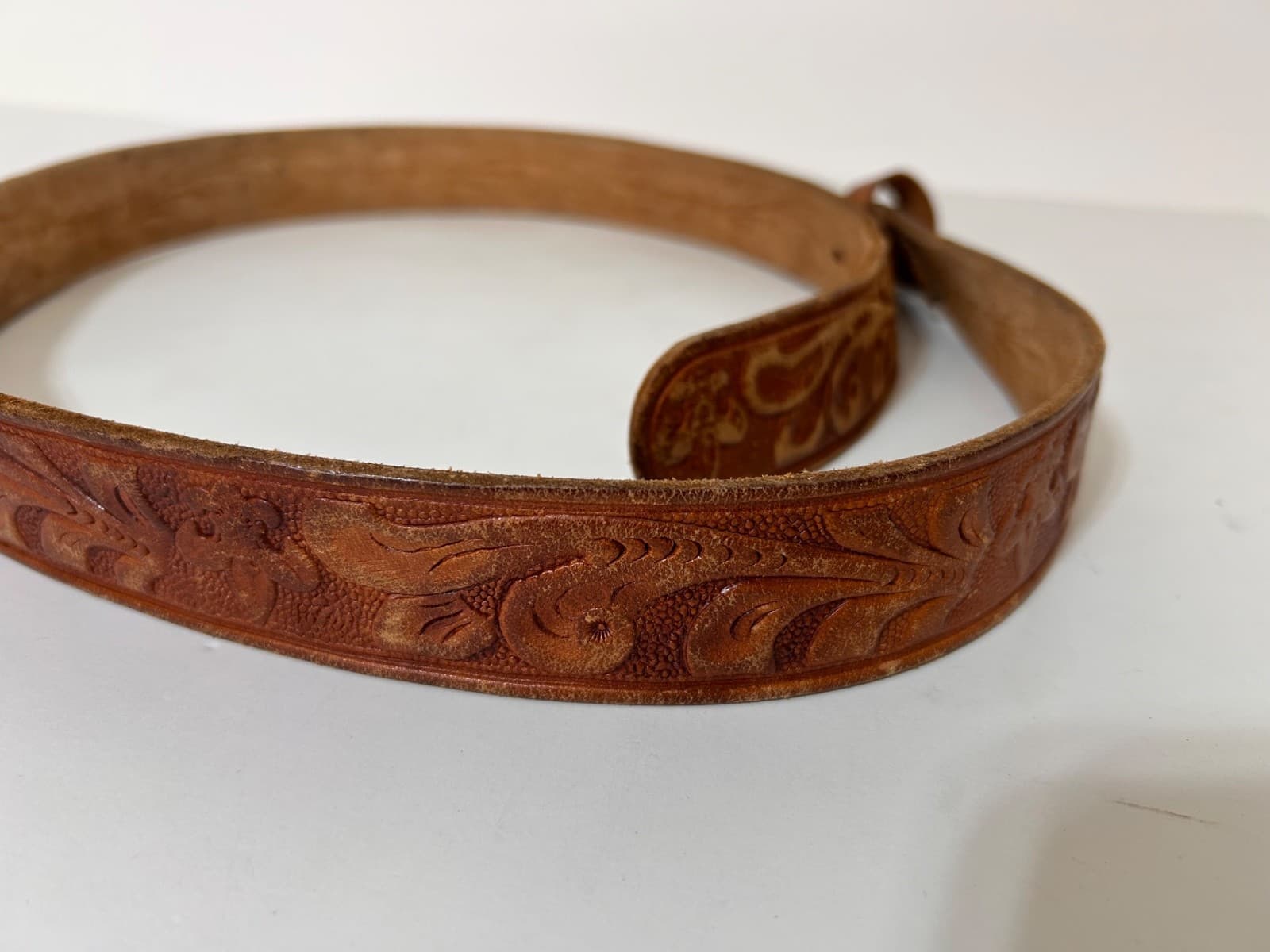 Tool Craft Top Grain Cowhide Leather Carved Tooled Belt Size 40 Brass Buckle - Thumbnail 9