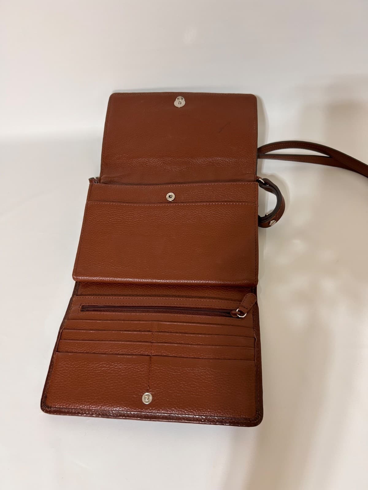 BRIGHTON FERRARA DAHLIA MYSTIQUE FLOWER Organizer Crossbody Wallet Bag - Thumbnail 4