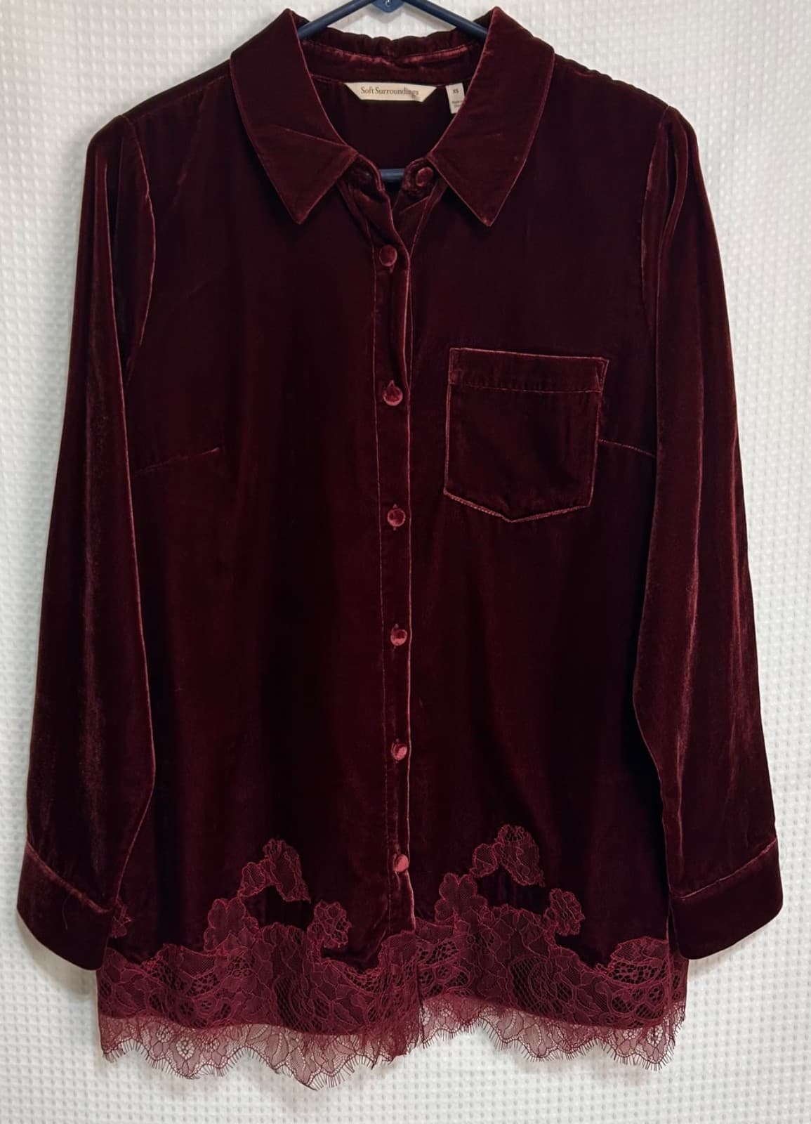 Soft Surroundings Size XS Cardigan Velvet Lace Eden Cabernet Top Burgundy d - Thumbnail 11