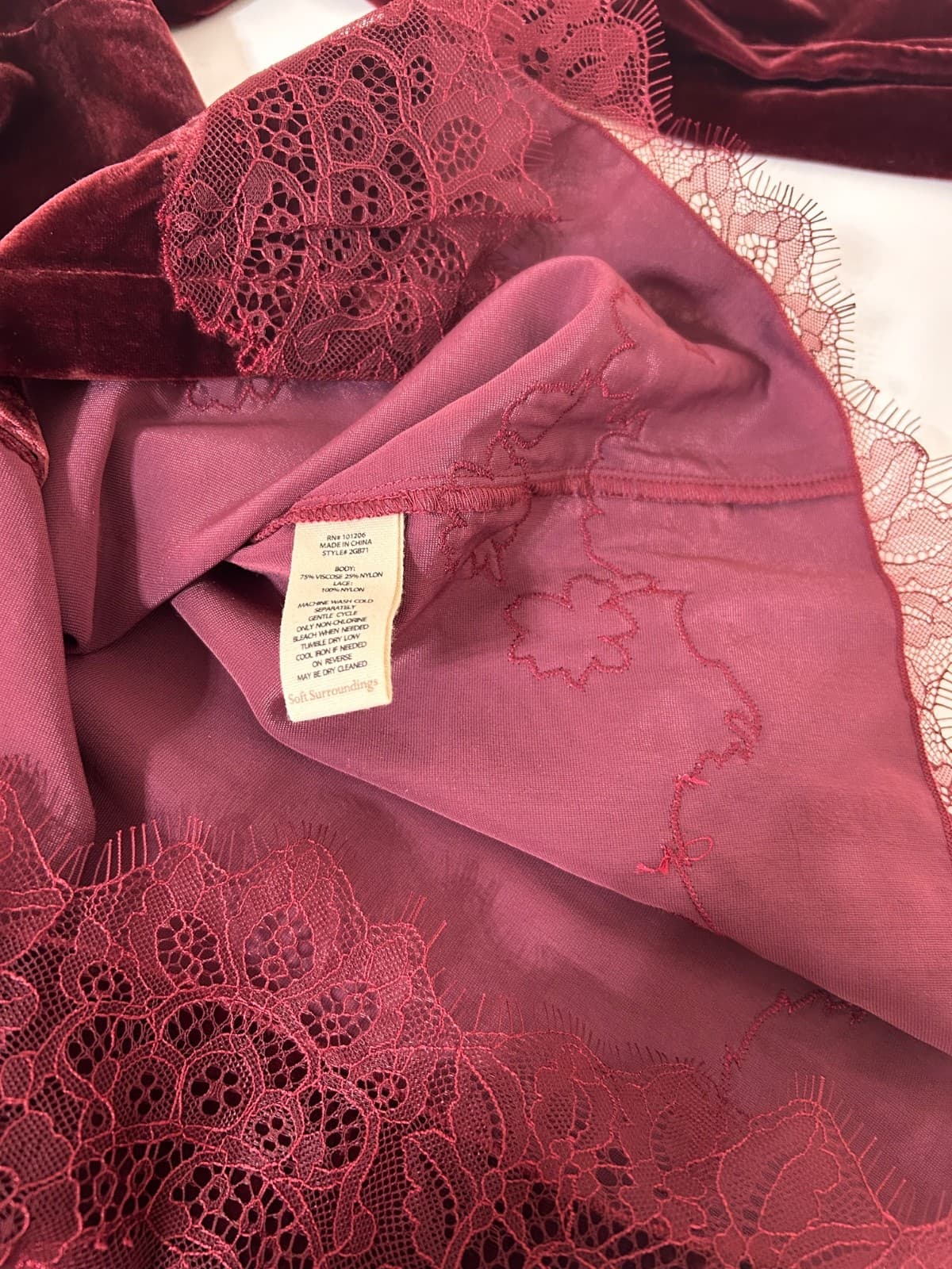 Soft Surroundings Size XS Cardigan Velvet Lace Eden Cabernet Top Burgundy d - Thumbnail 5