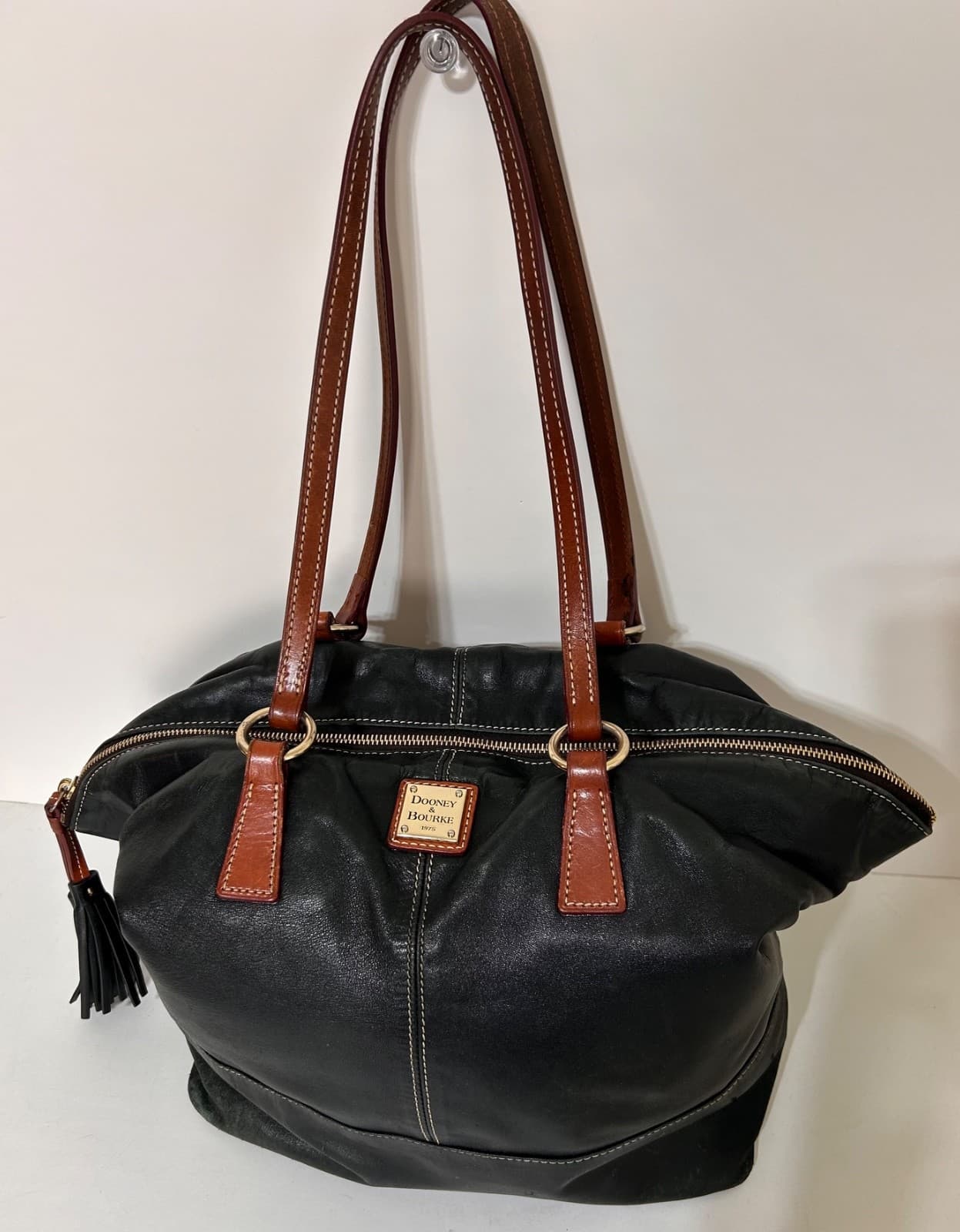 Dooney & Bourke Wexford Leather Becky Shoulder Tote Black Red Liner Dust Bag - Thumbnail 5