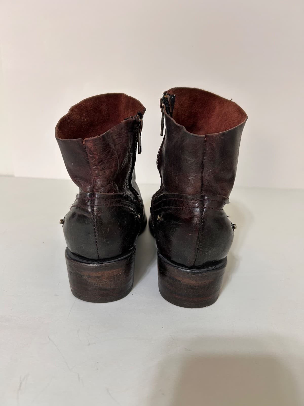 FREEBIRD Women's size 7 EVE Cherry Brown Red Leather Heeled Ankle Booties Boots - Thumbnail 8
