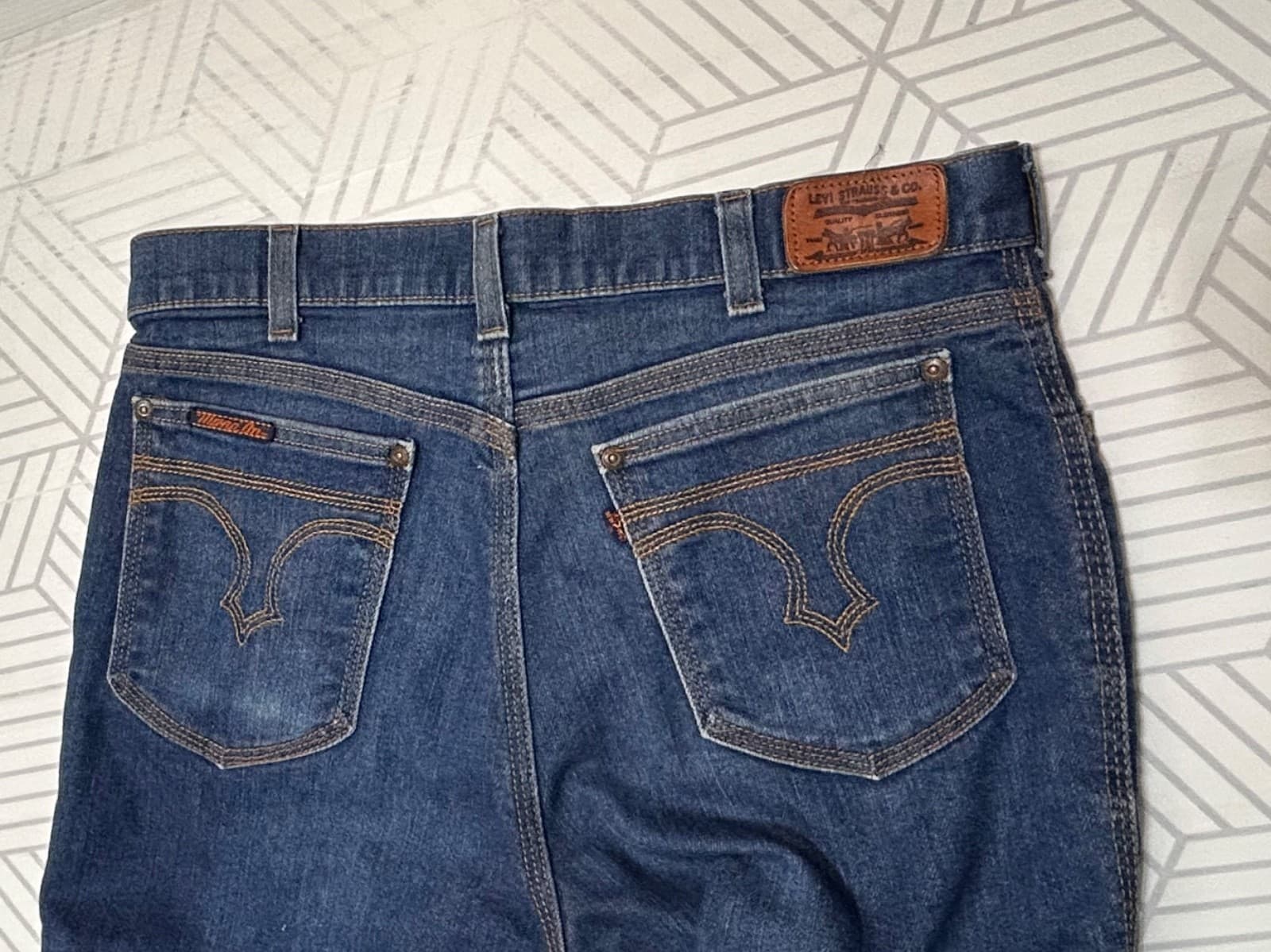 Vtg Levis Jeans Mens Straight Flare Movin On 32X29 Blue Orange Tab 70s USA Denim - Thumbnail 11